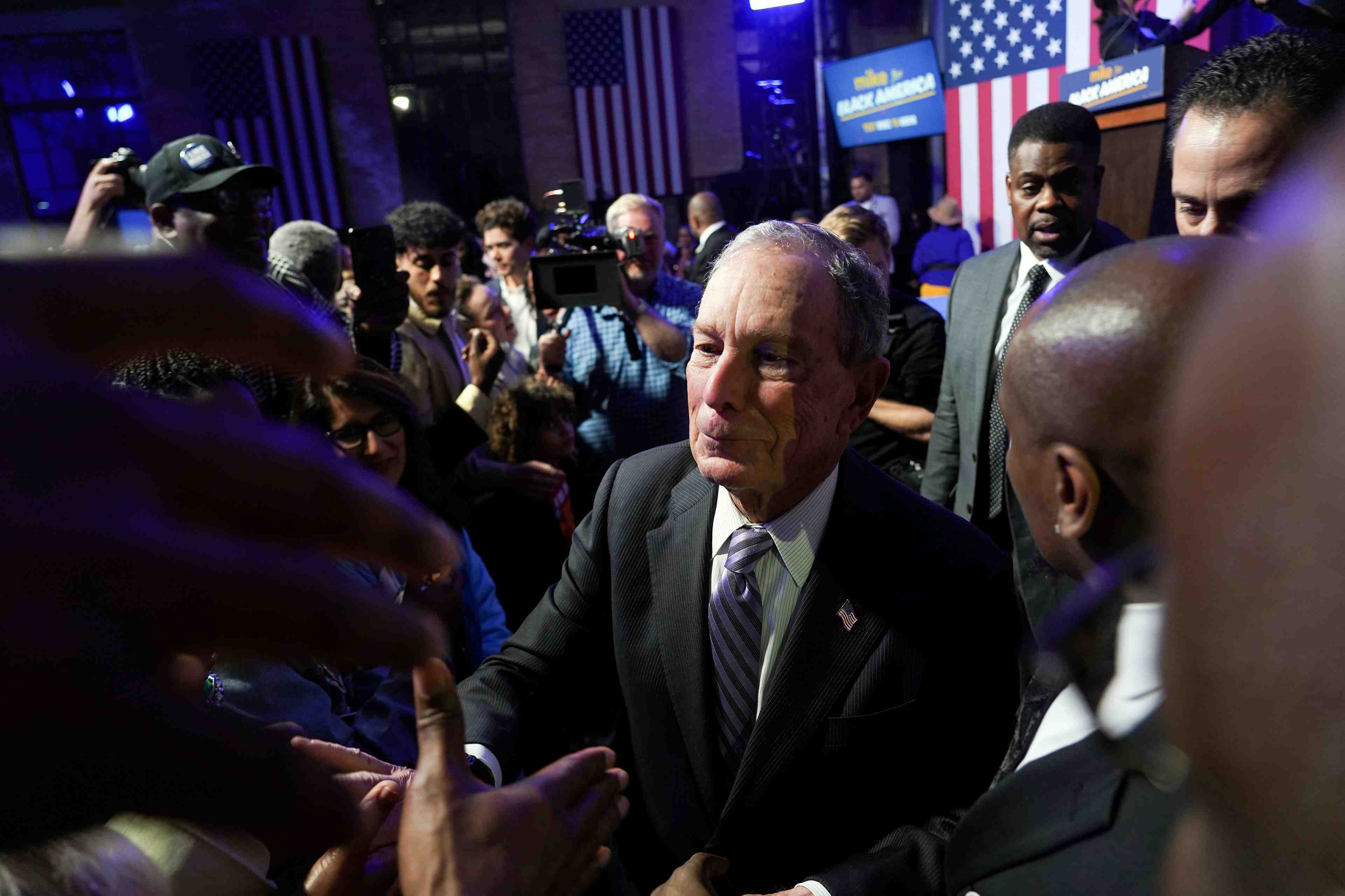 Usa 2020: bloomberg donne deuxieme derriere sanders, devant biden