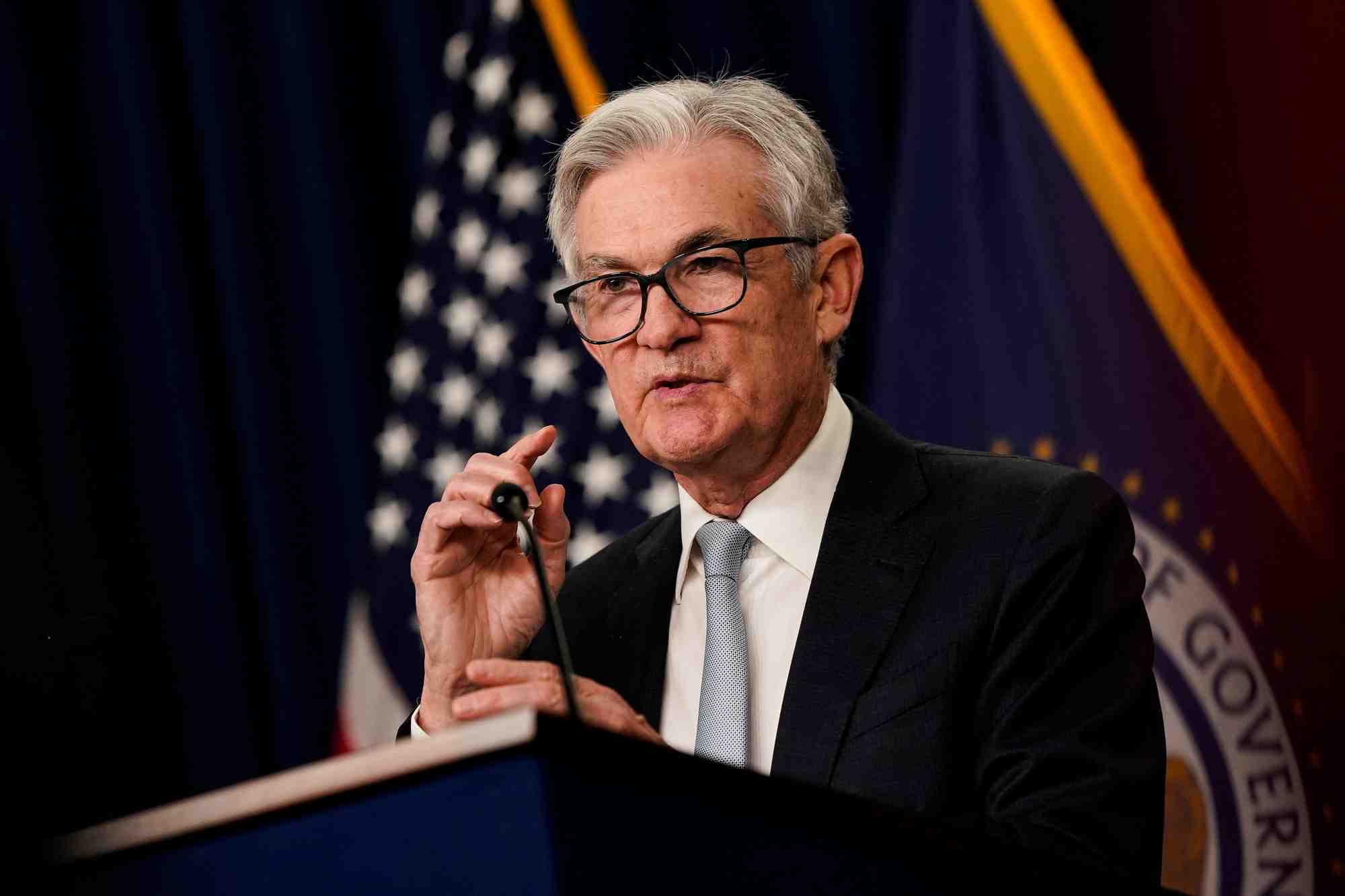 Le président de la Fed, Jerome Powell, accepte d’ouvrir la voie à un assouplissement des contraintes en fonds propres.