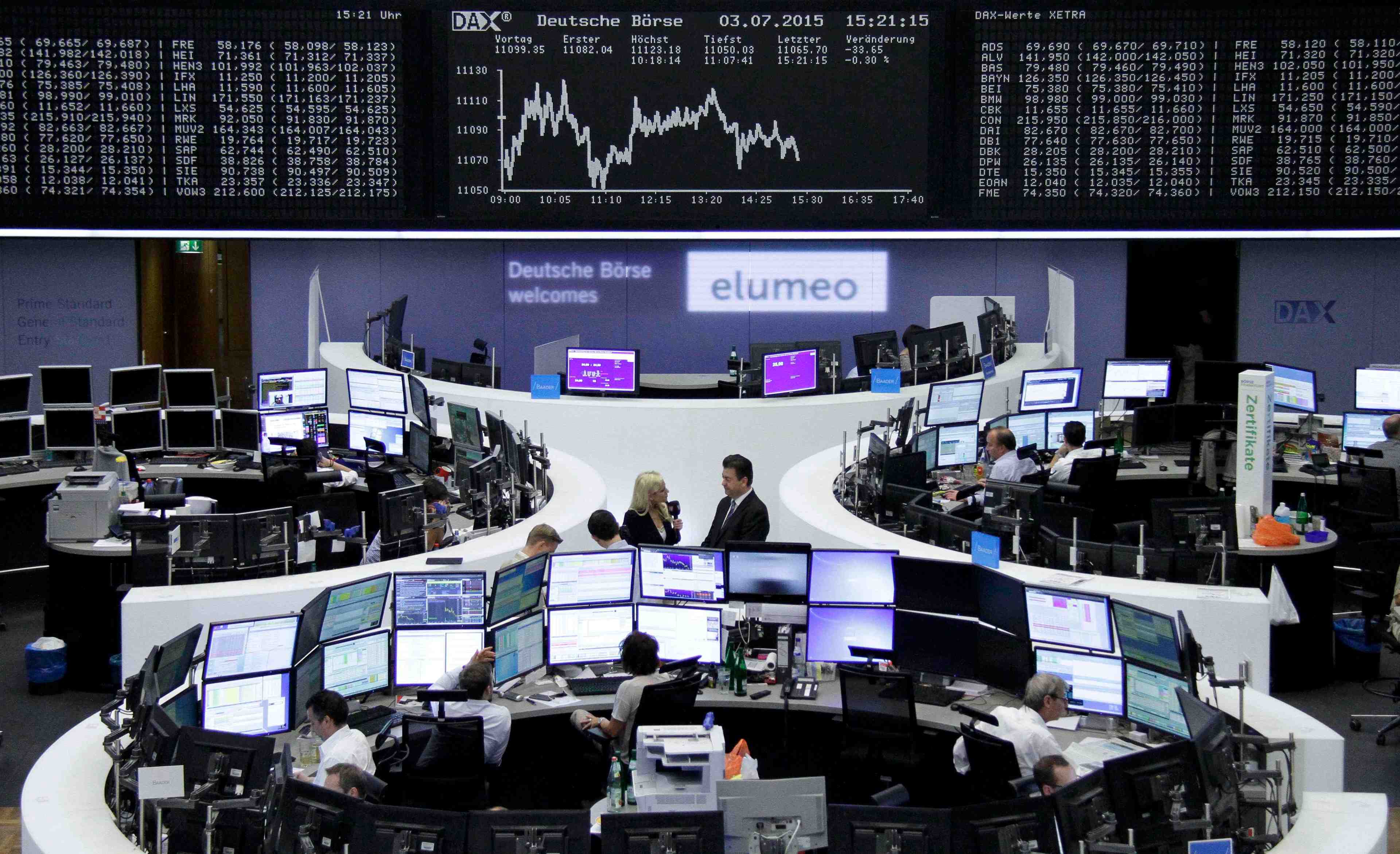 Les bourses europeennes dans le rouge a la mi-seance