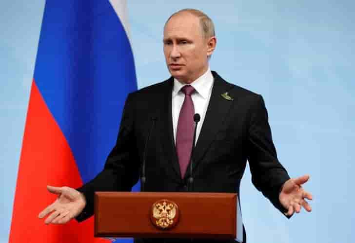 Poutine annonce 755 expulsions de diplomates americains