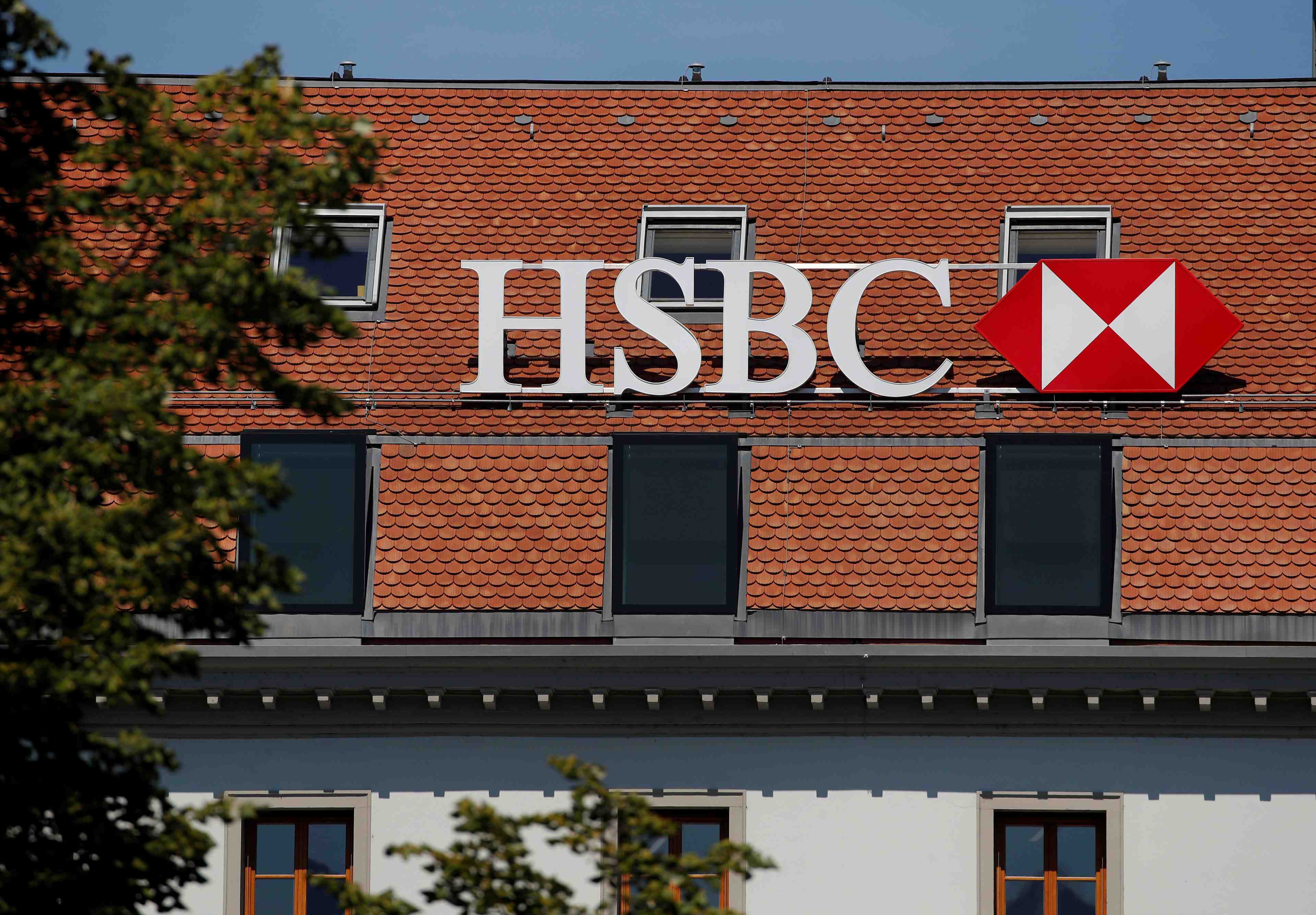 Hsbc fait mieux que prevu au 3e trimestre