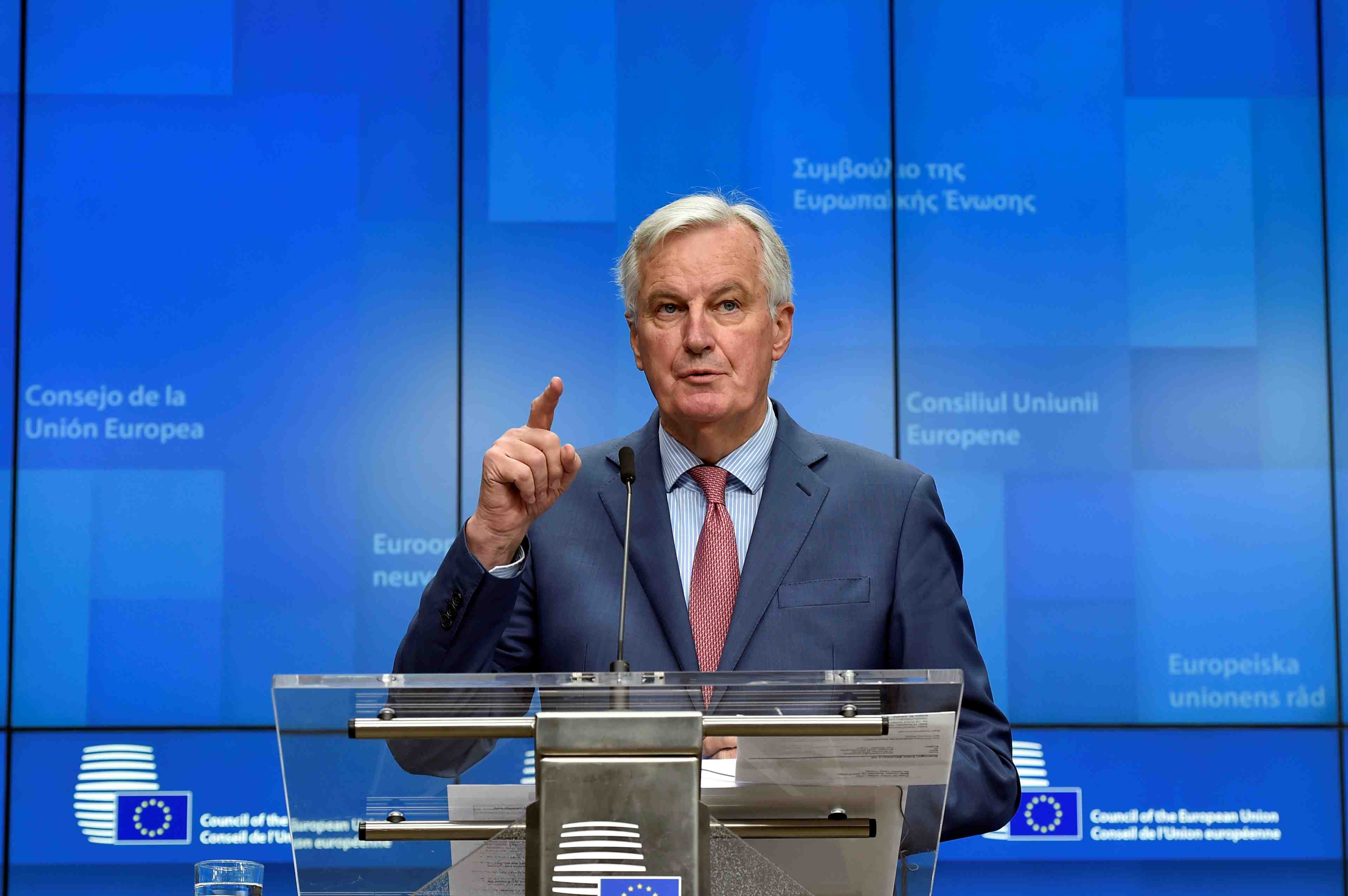 Barnier: "le projet d'accord de retrait est equitable et equilibre"