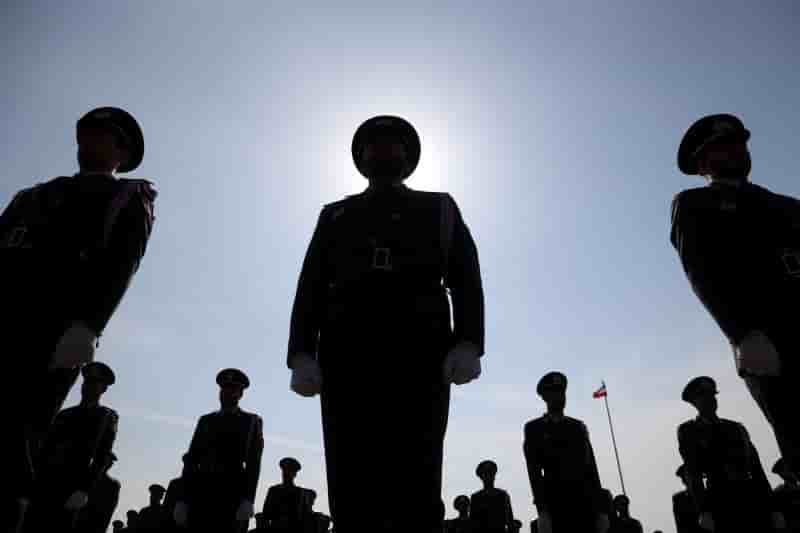 Defile de la journee nationale de l'armee a teheran