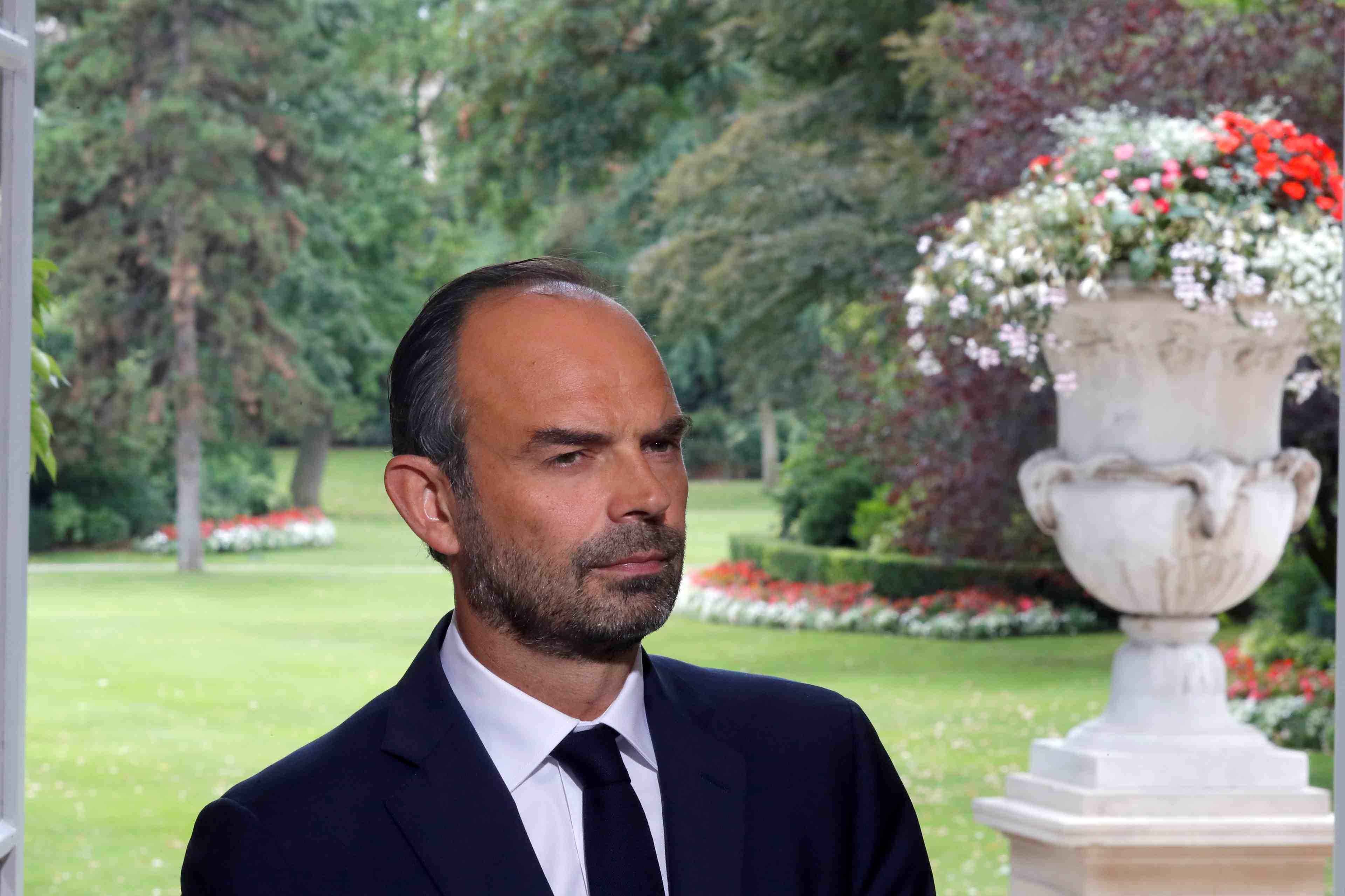 Philippe promet des reformes "plus essentielles" que le travail