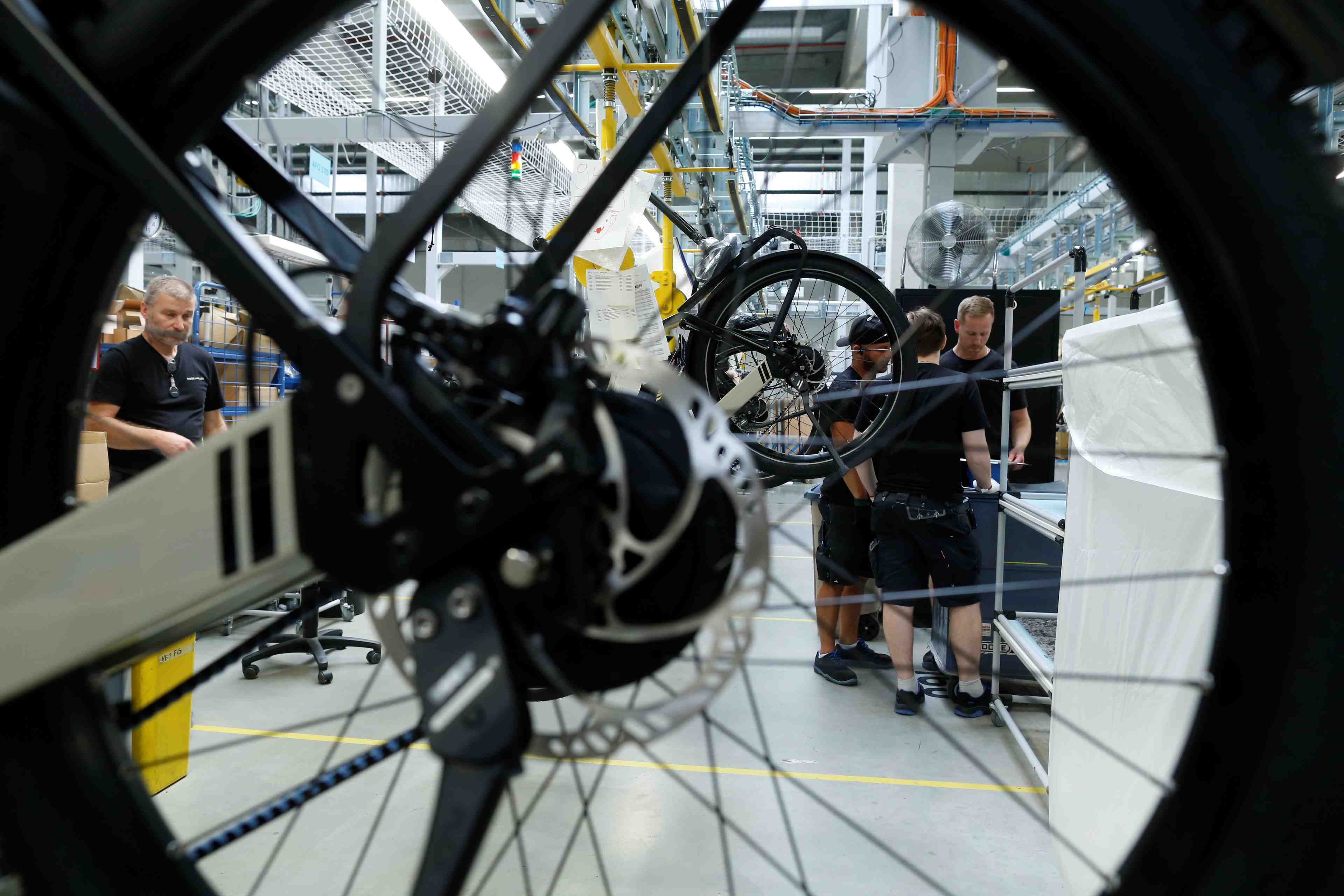 Rebond de la production industrielle en aout