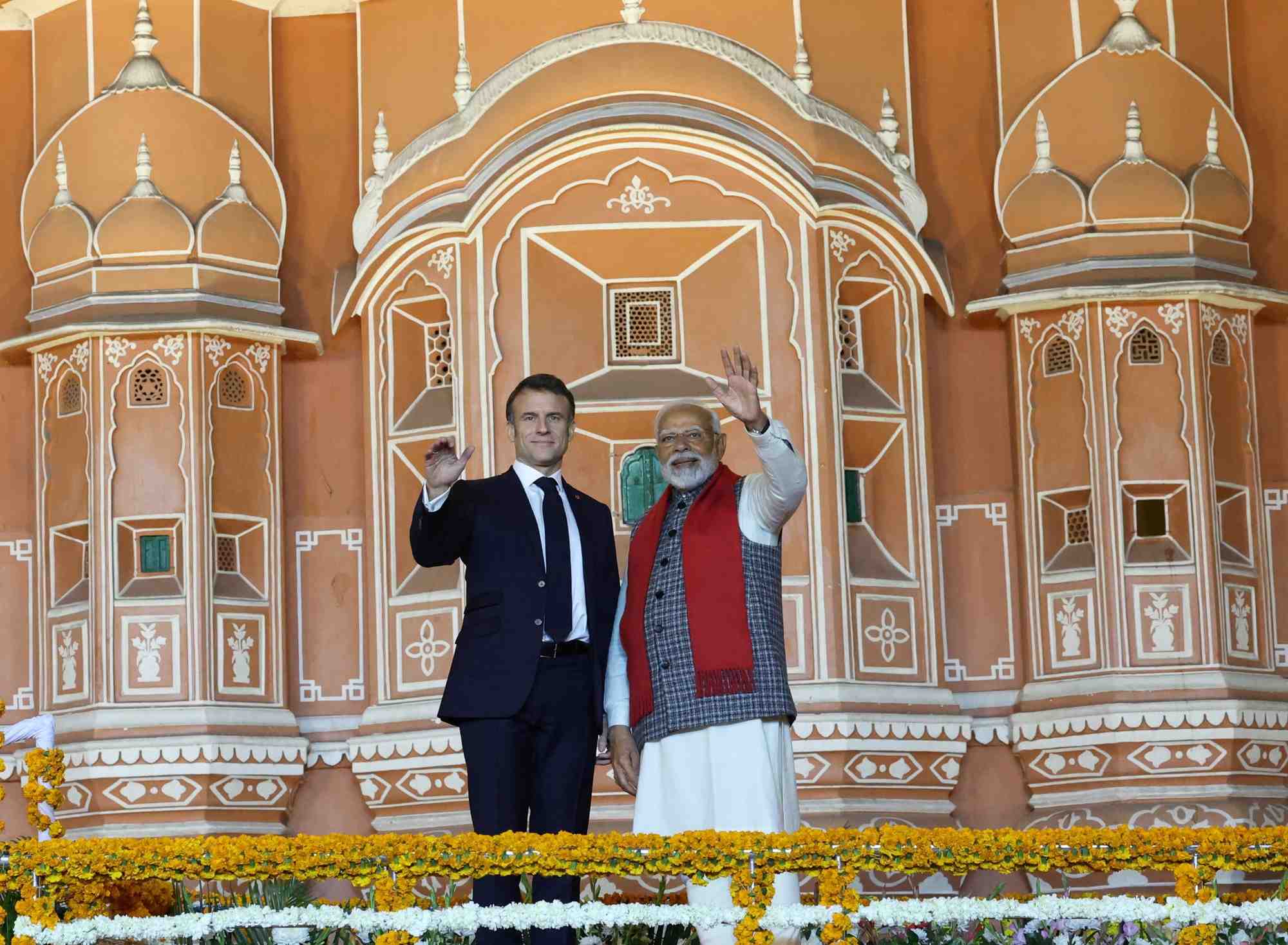 Le premier ministre indien narendra modi et le president francais emmanuel macron