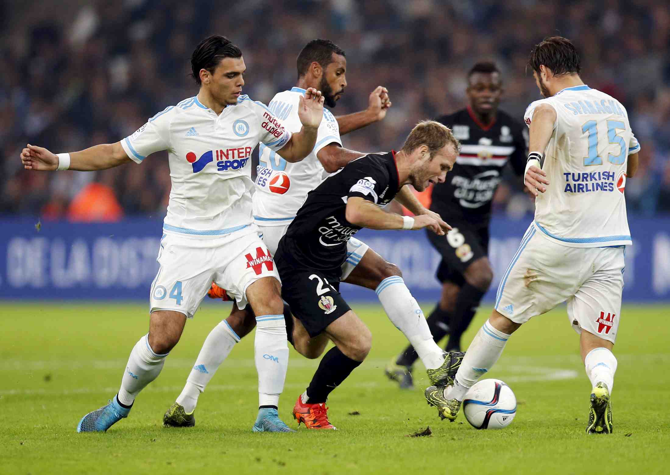 Marseille s'incline a domicile contre l'ogc nice