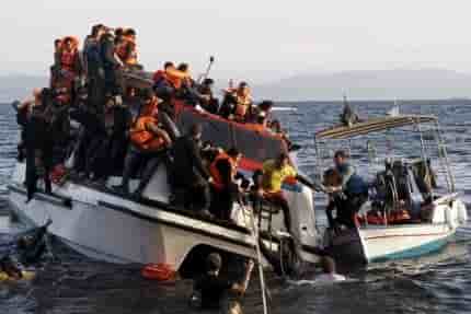 "des terroristes s'infiltrent parmi les refugies", dit assad