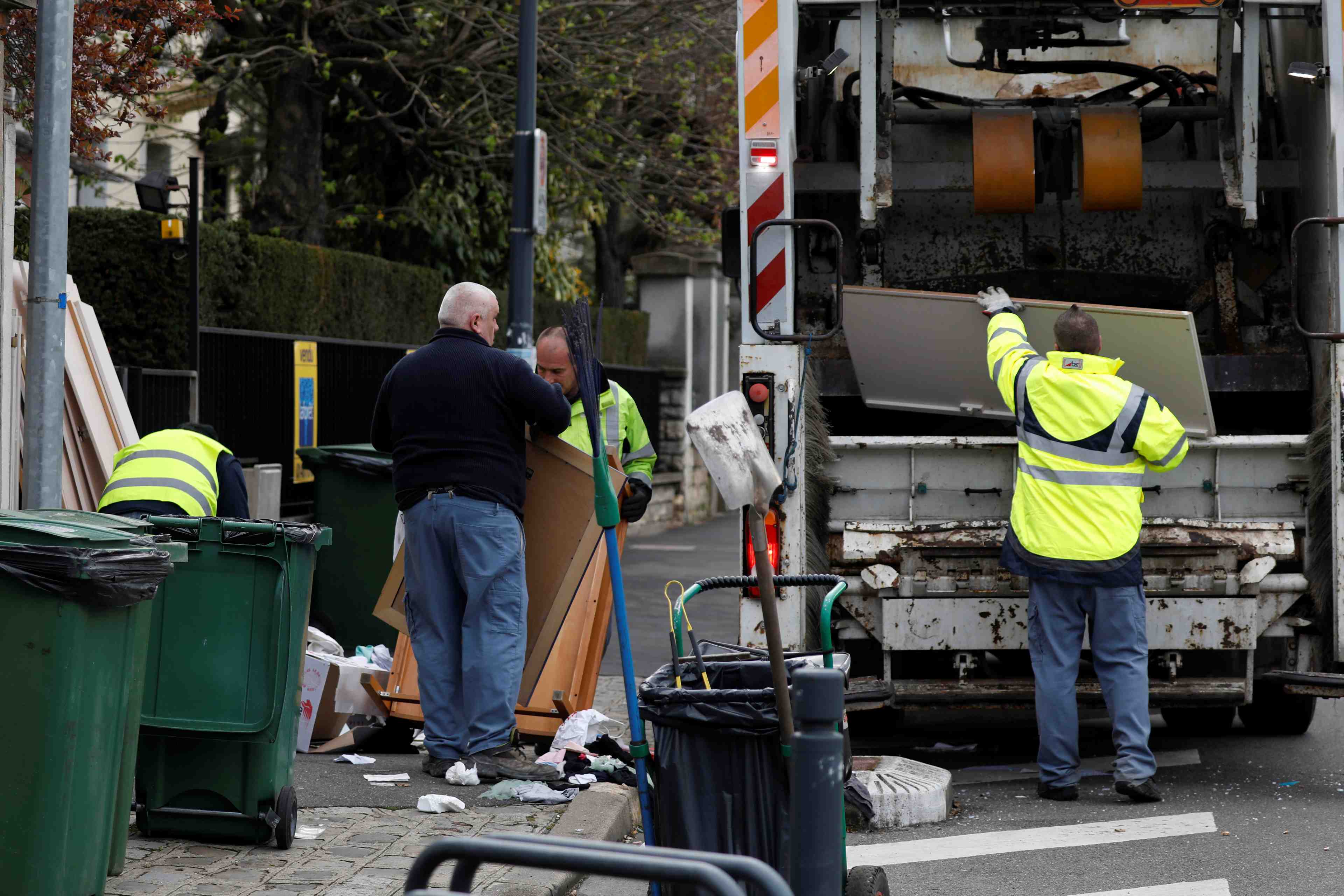 Moins d'ordures a paris
