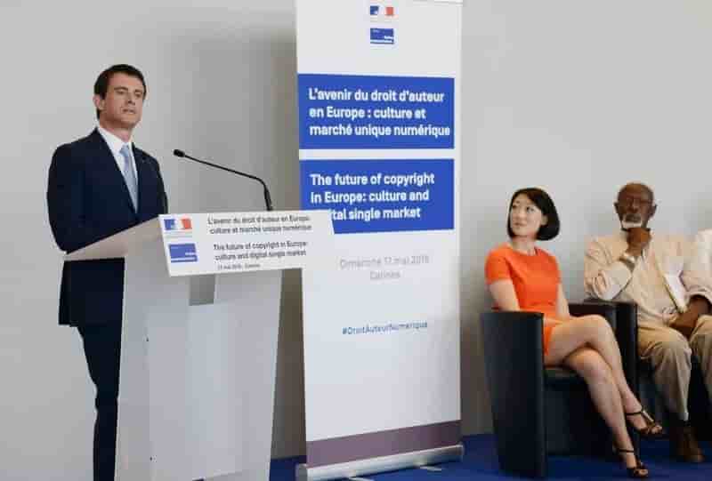 Manuel valls regrette la baisse du budget de la culture en 2013 et 2014