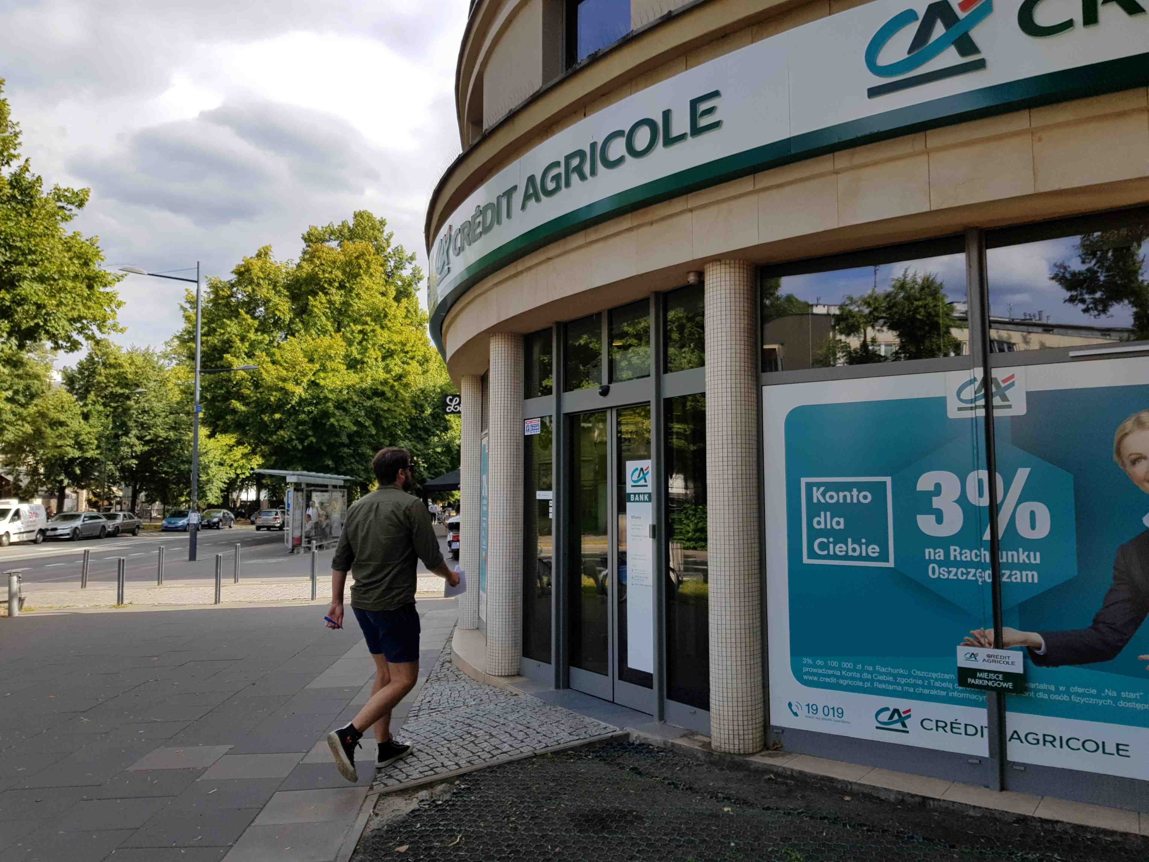 Jean-bernard mas prend la tete de credit agricole en pologne