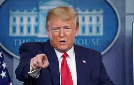 Trump s'en prend aux organes de controle des agences federales