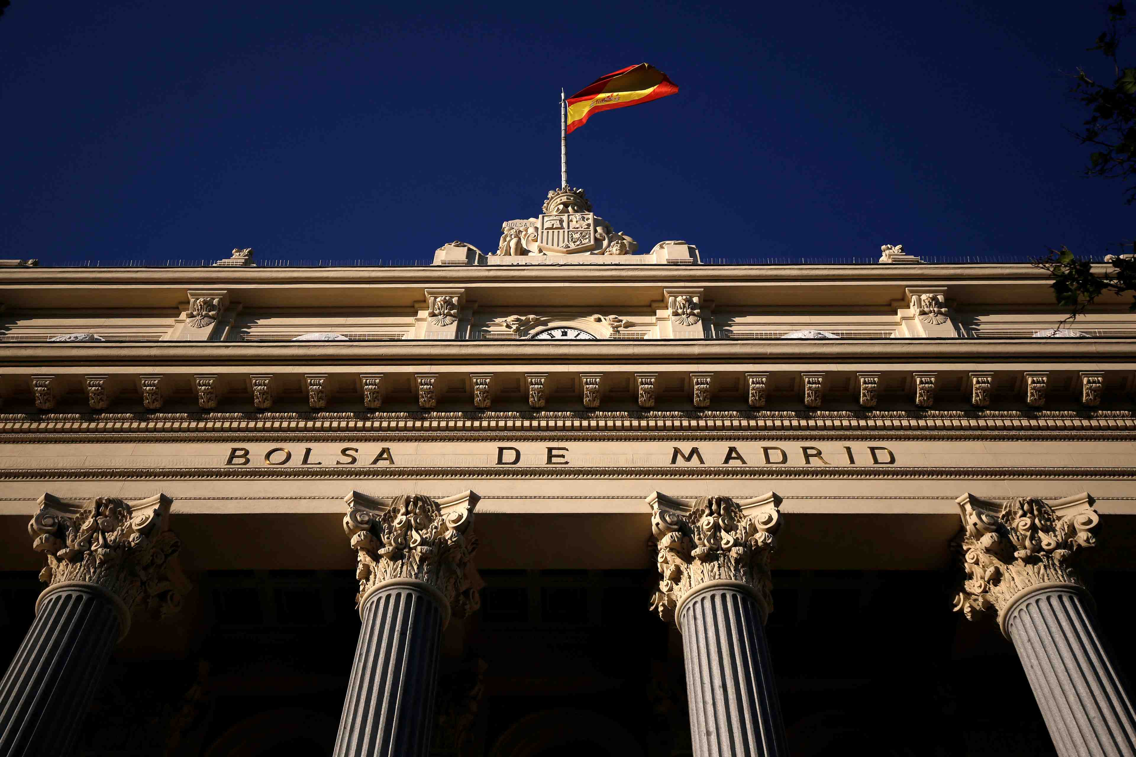 Ibercaja reporte son projet d'ipo face a la volatilite des marches