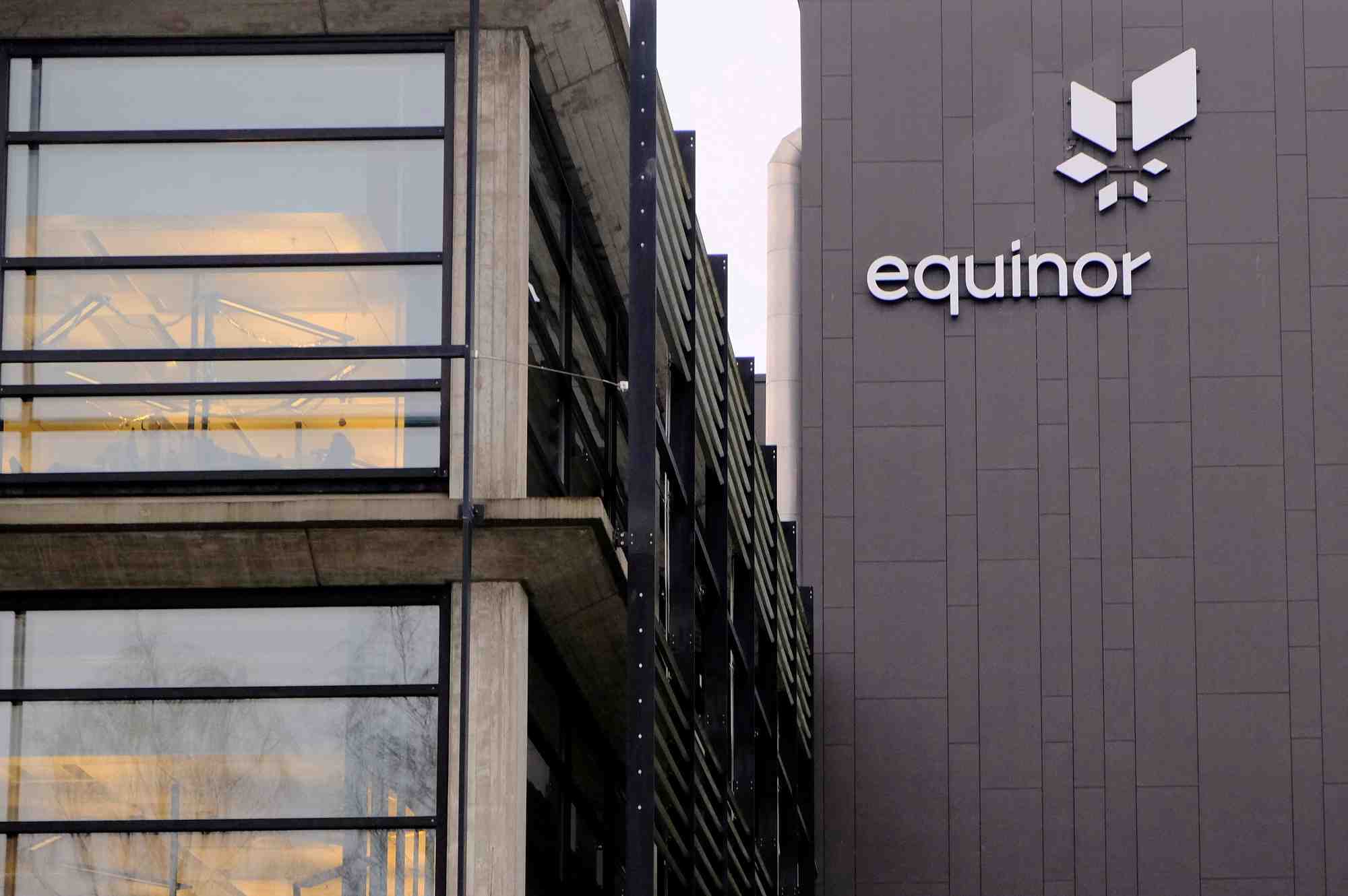 Equinor augmente son dividende extraordinaire et ses rachats d'actions en 2022