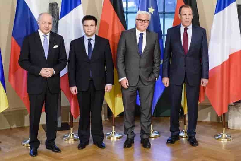 Accord a berlin pour amplifier le retrait des armes en ukraine