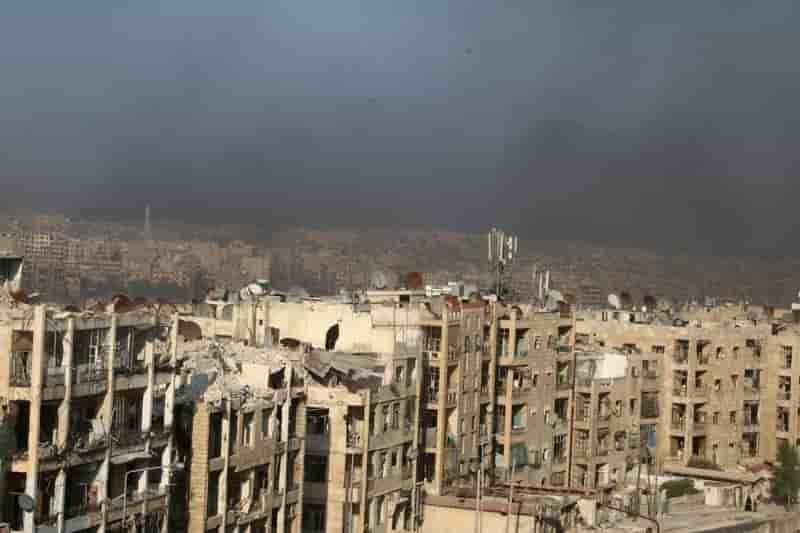 Les forces gouvernementales syrennes auraient retabli le siege d'alep