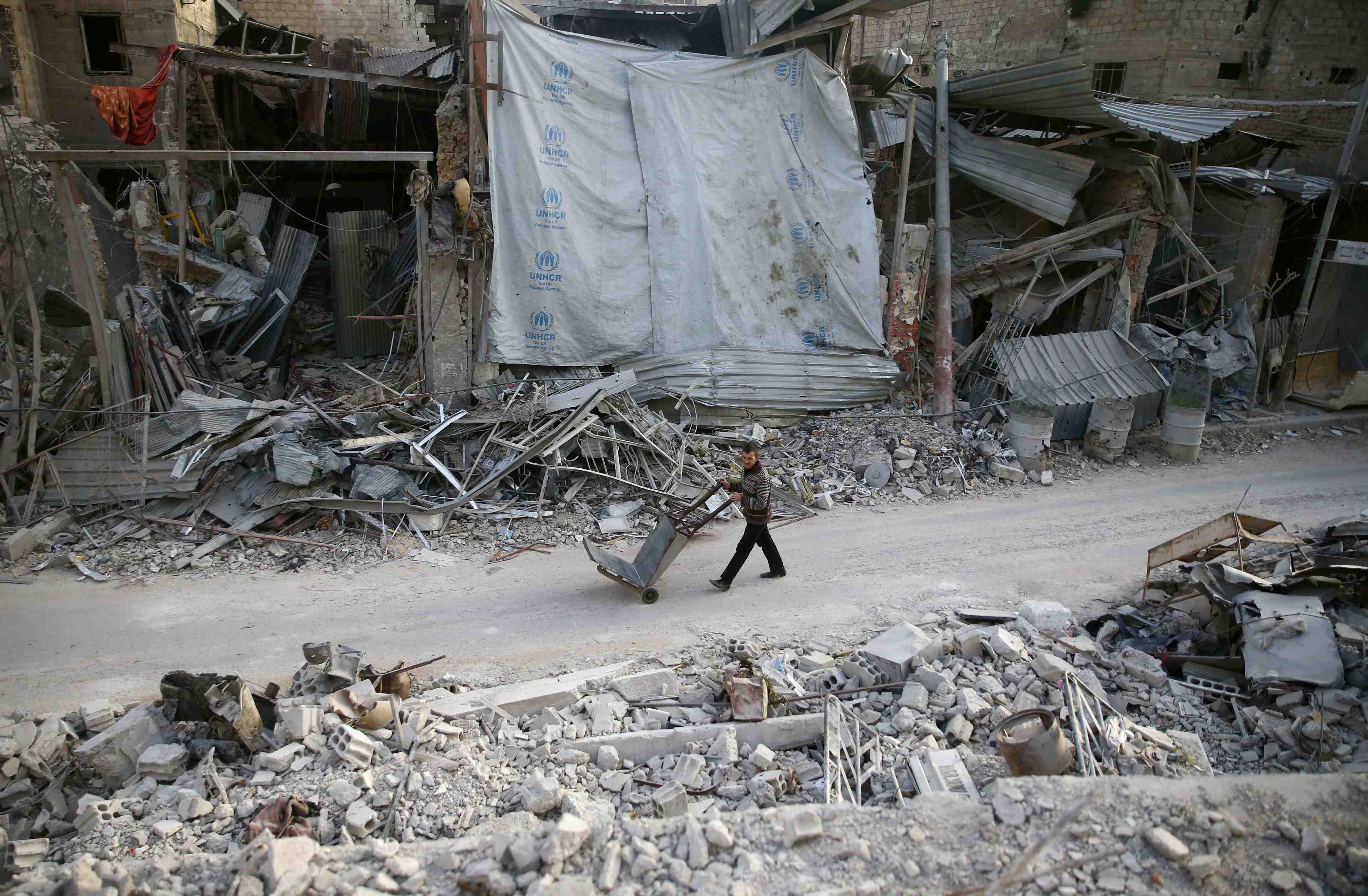 Syrie: les rebelles disent ne pas negocier un retrait de la ghouta