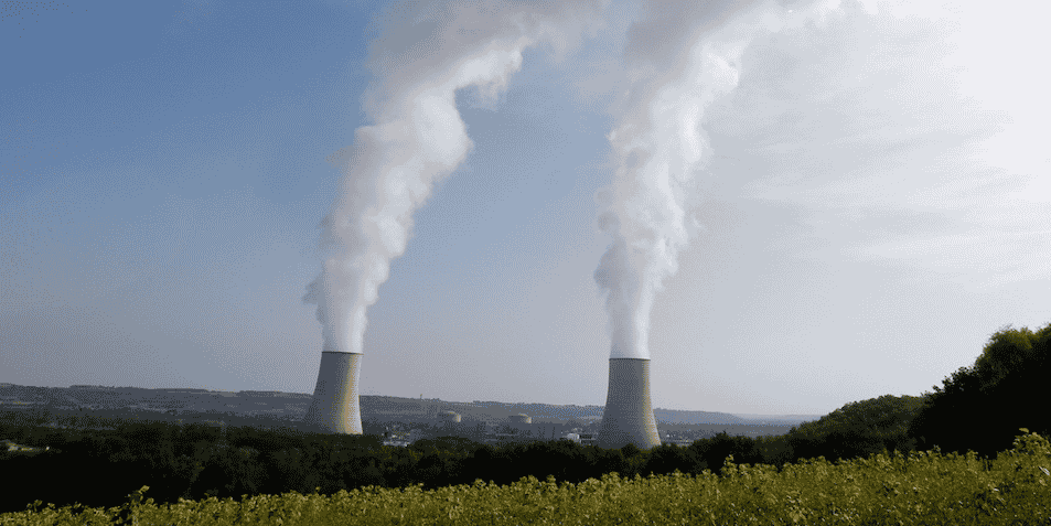 Vue de la centrale nucléaire de Golfech.