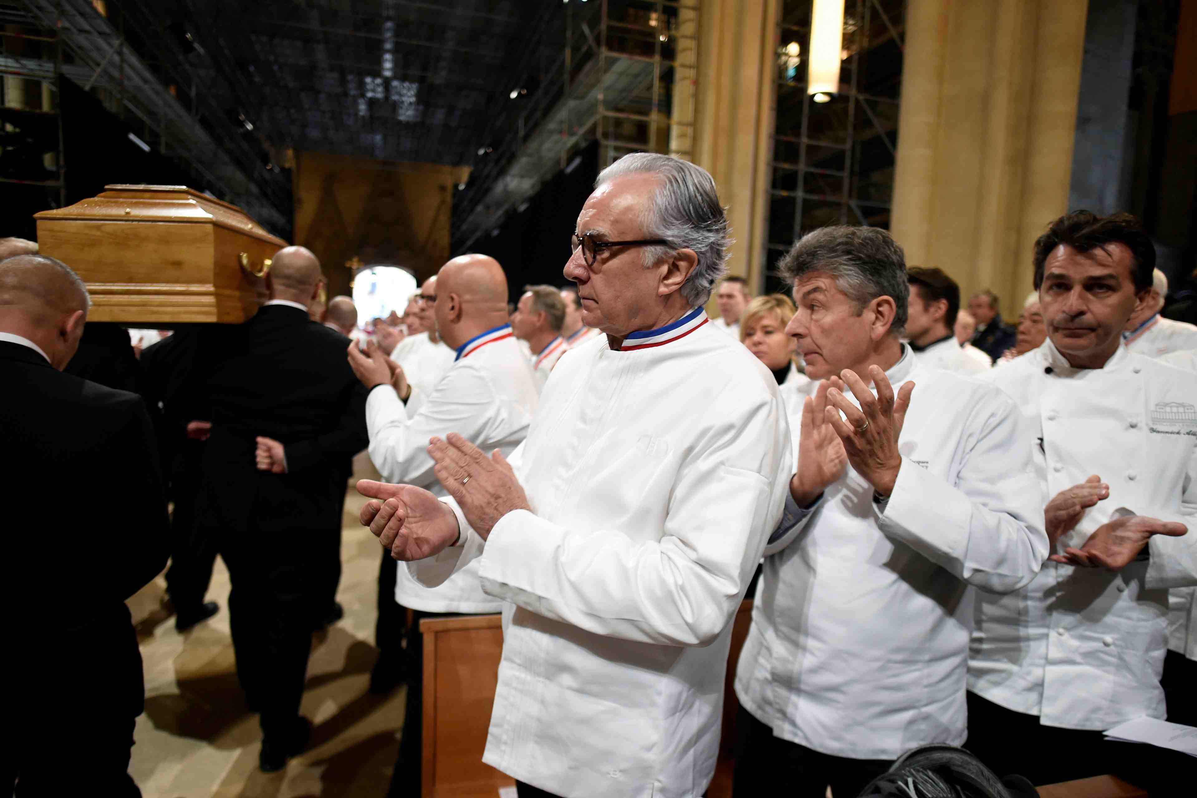Des centaines de chefs rendent un dernier hommage a bocuse