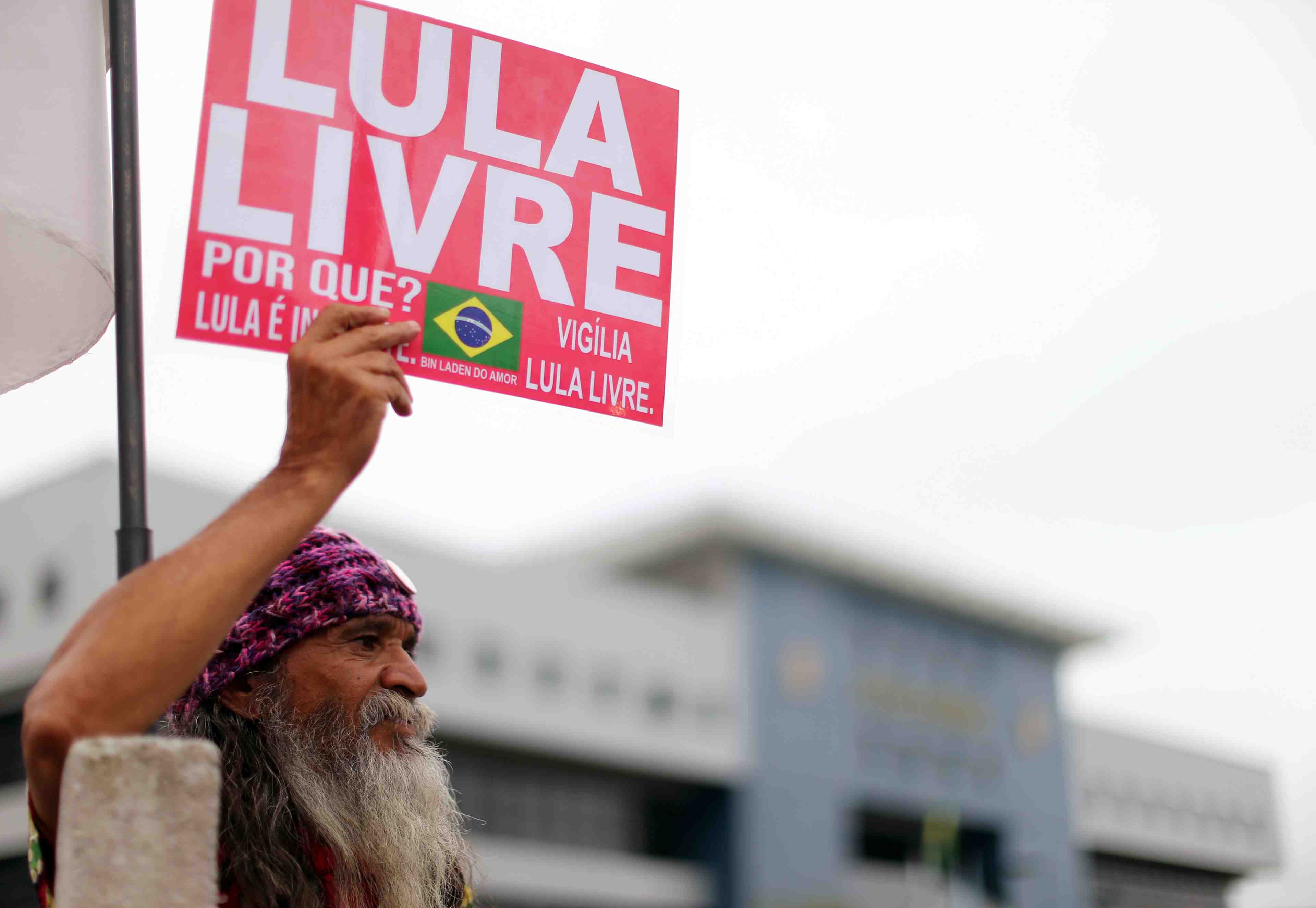 Bresil: la cour supreme rend un arret pouvant entrainer la liberation de lula