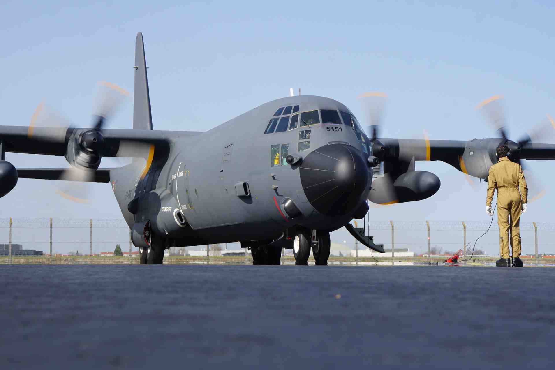C130H