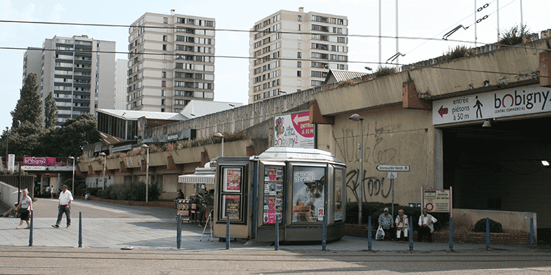 Bobigny, centre commercial, entrée