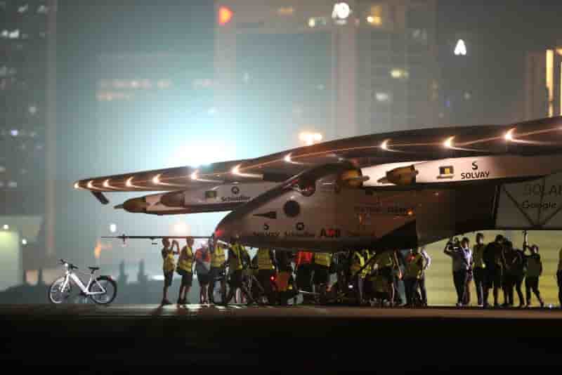 Solar impulse 2 acheve son tour du monde