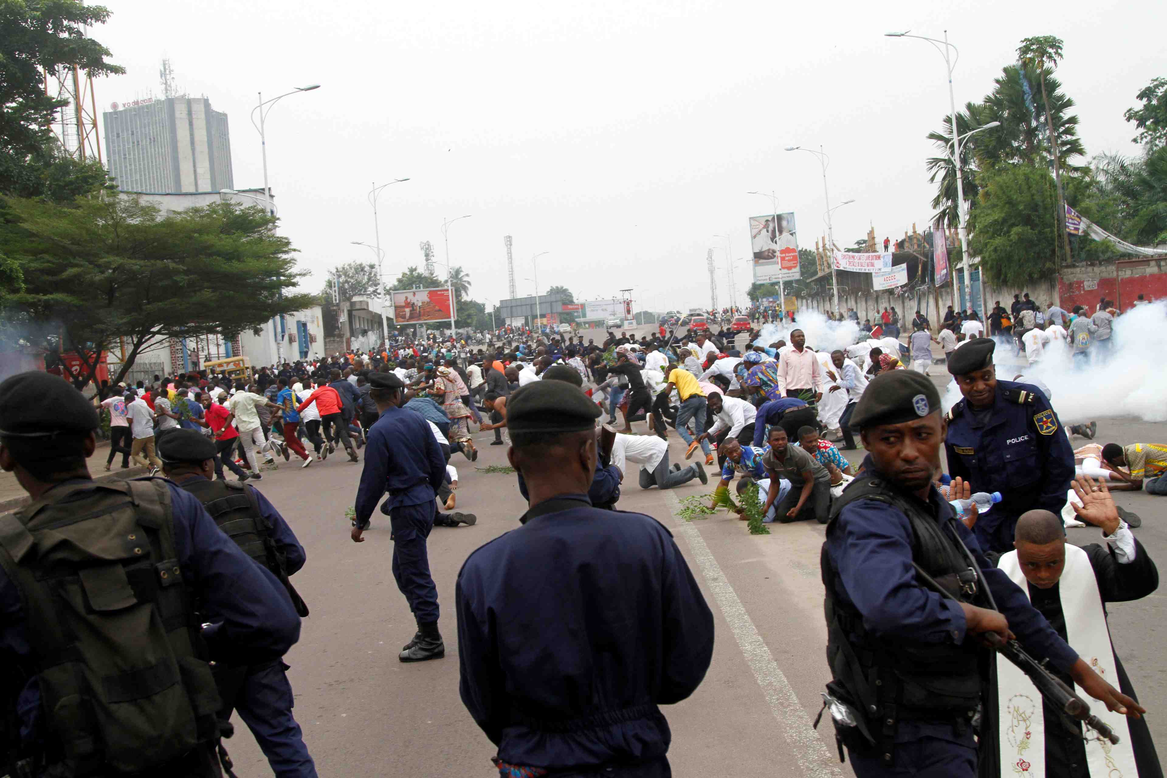 Trois morts lors d'une manifestation anti-kabila a kinshasa, selon une ong