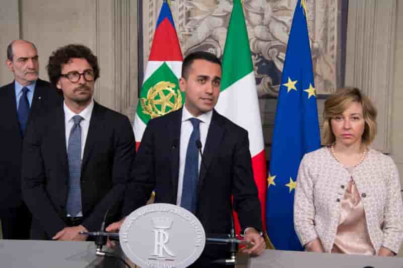 Italie: m5s et ligue poursuivent leurs negociations sur un gouvernement