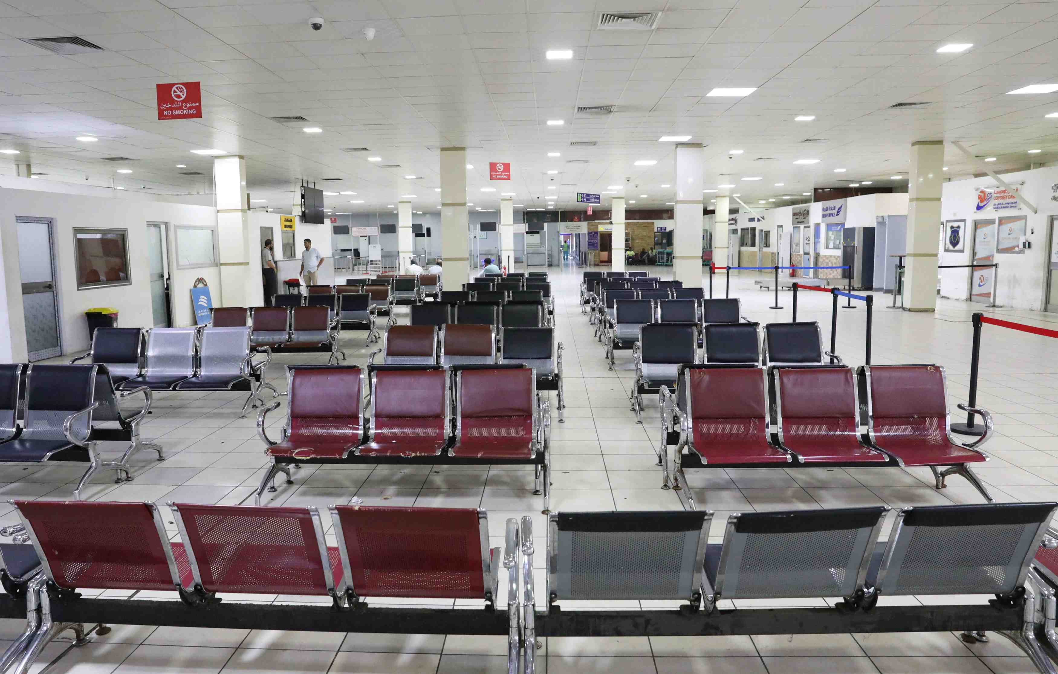 Libye: tirs de roquettes contre l'aeroport de tripoli