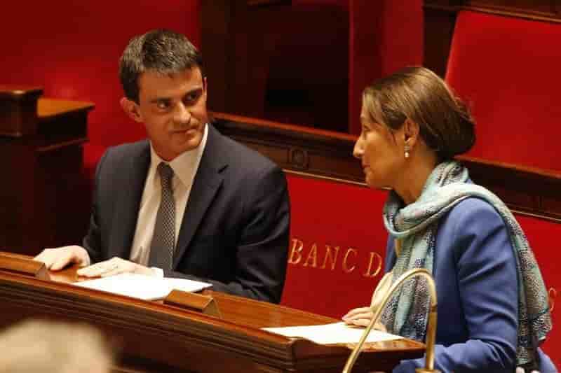 Manuel Valls désavoue Ségolène Royal sur l'autoroute A831