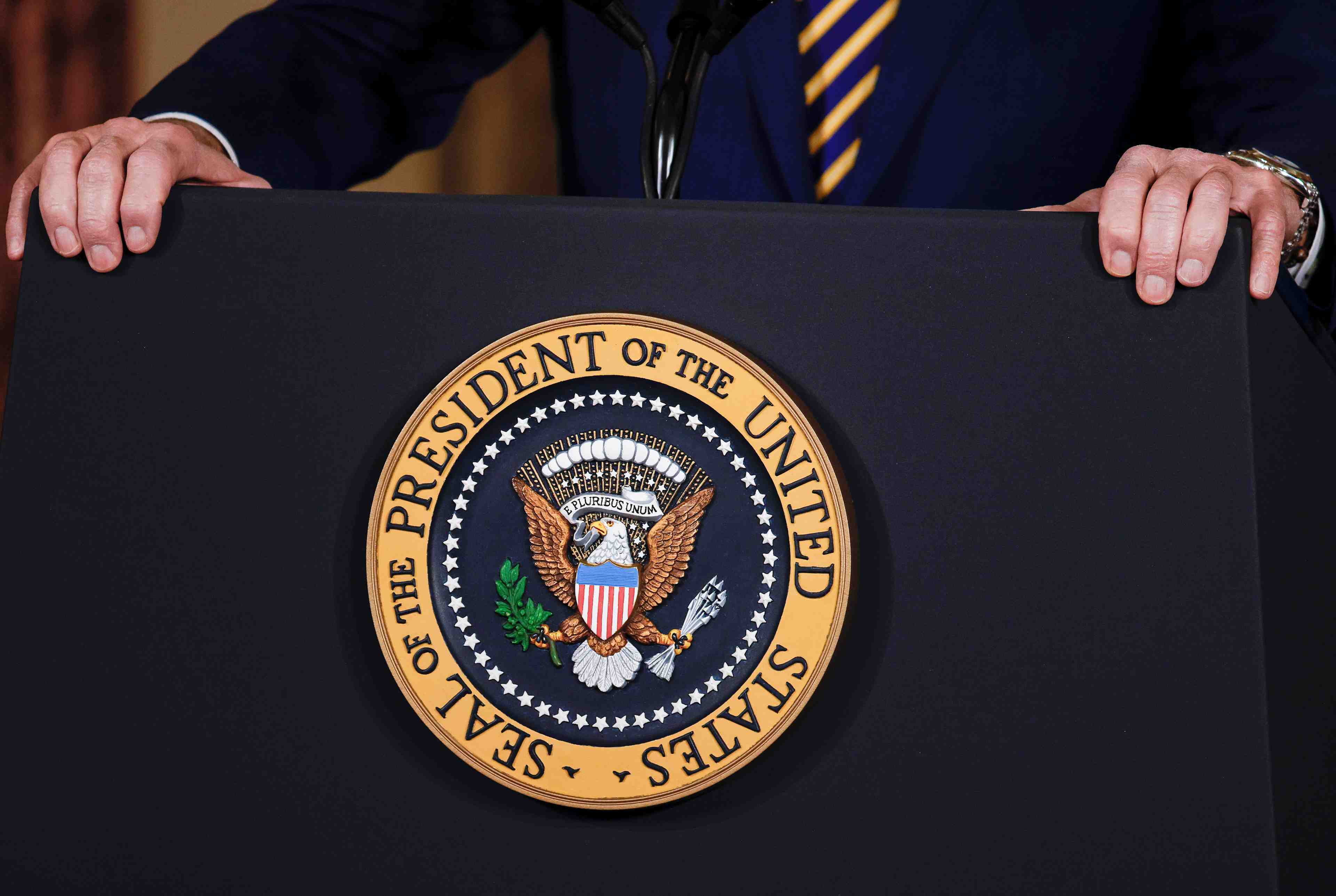 Biden affirme avoir dit a poutine que les usa ne "s'ecraseront" plus face a la russie