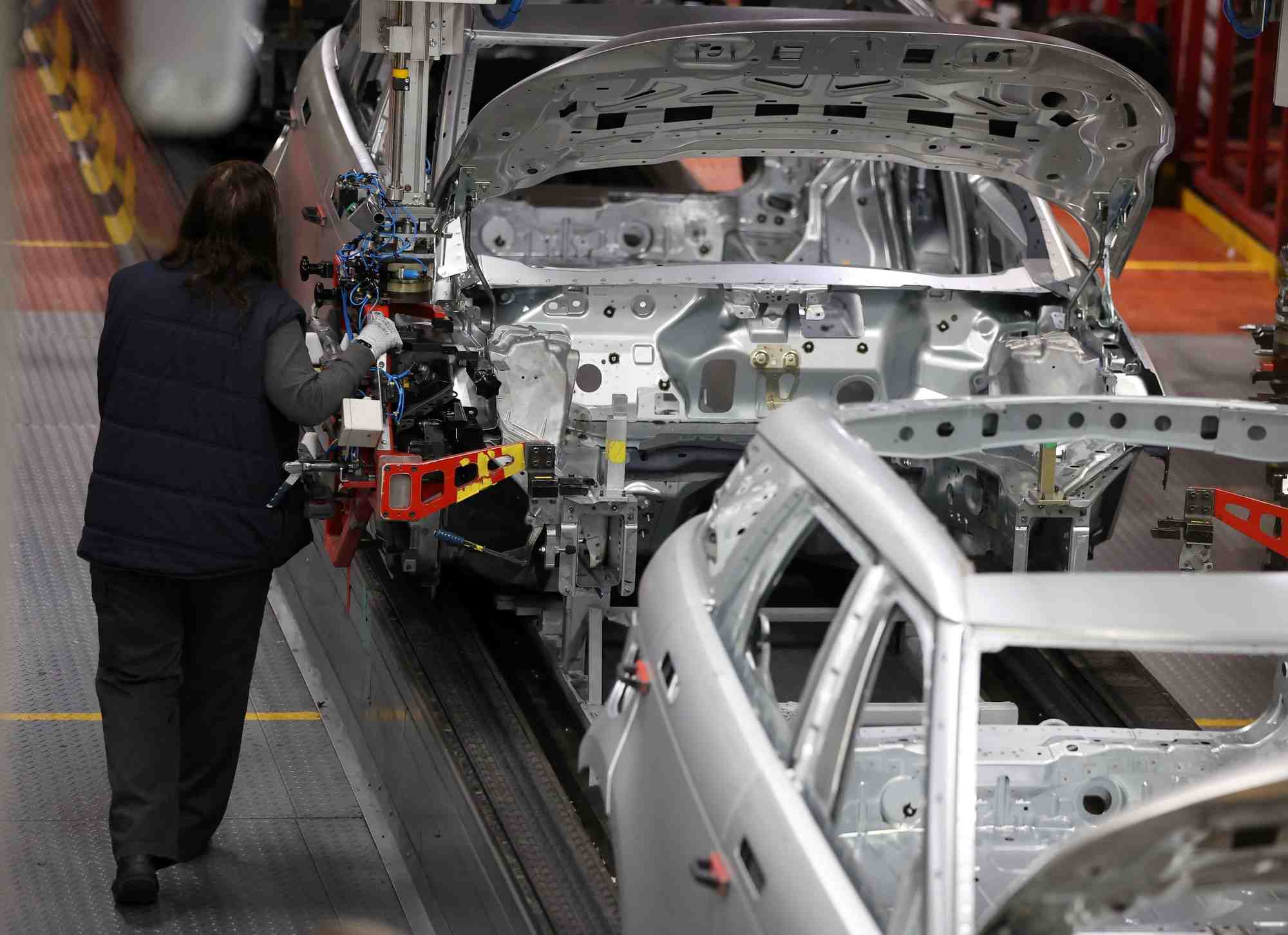 Une usine automobile a liverpool, grande-bretagne