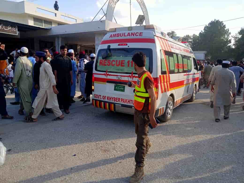 Apres une explosion a bajaur au pakistan