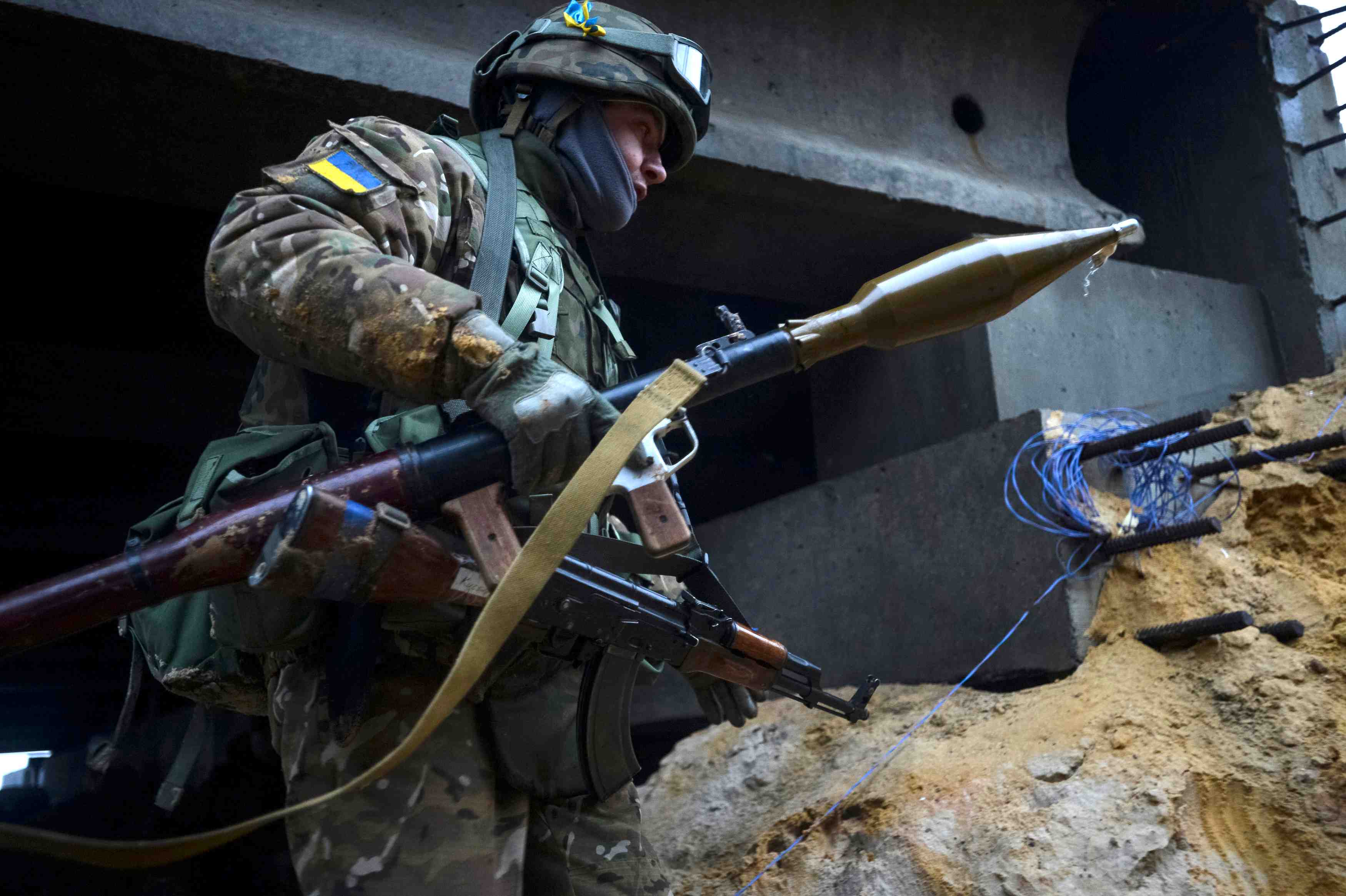 Les etats-unis se penchent a nouveau sur l’eventualite de fournir des armes a l’ukraine