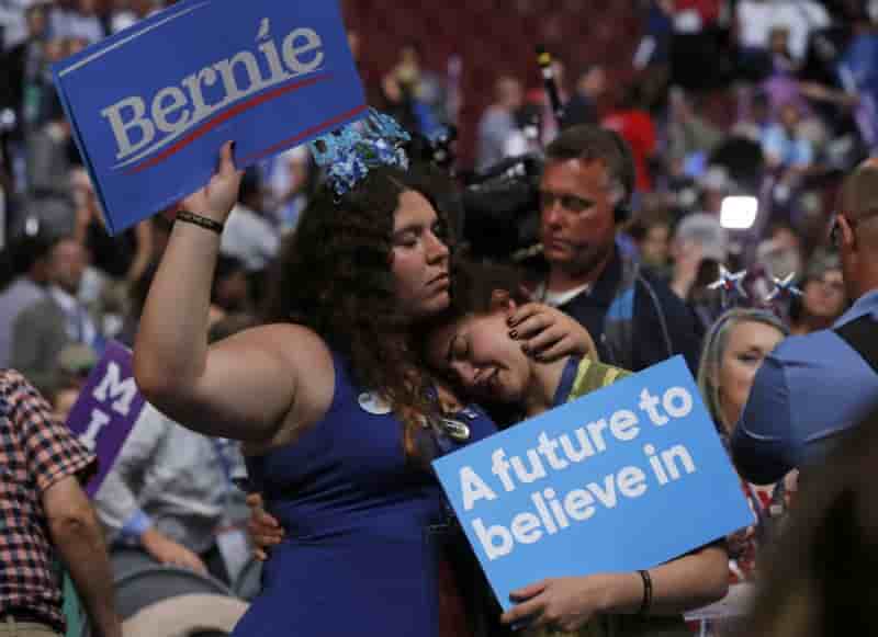 Le parti democrate americain affiche ses divisions