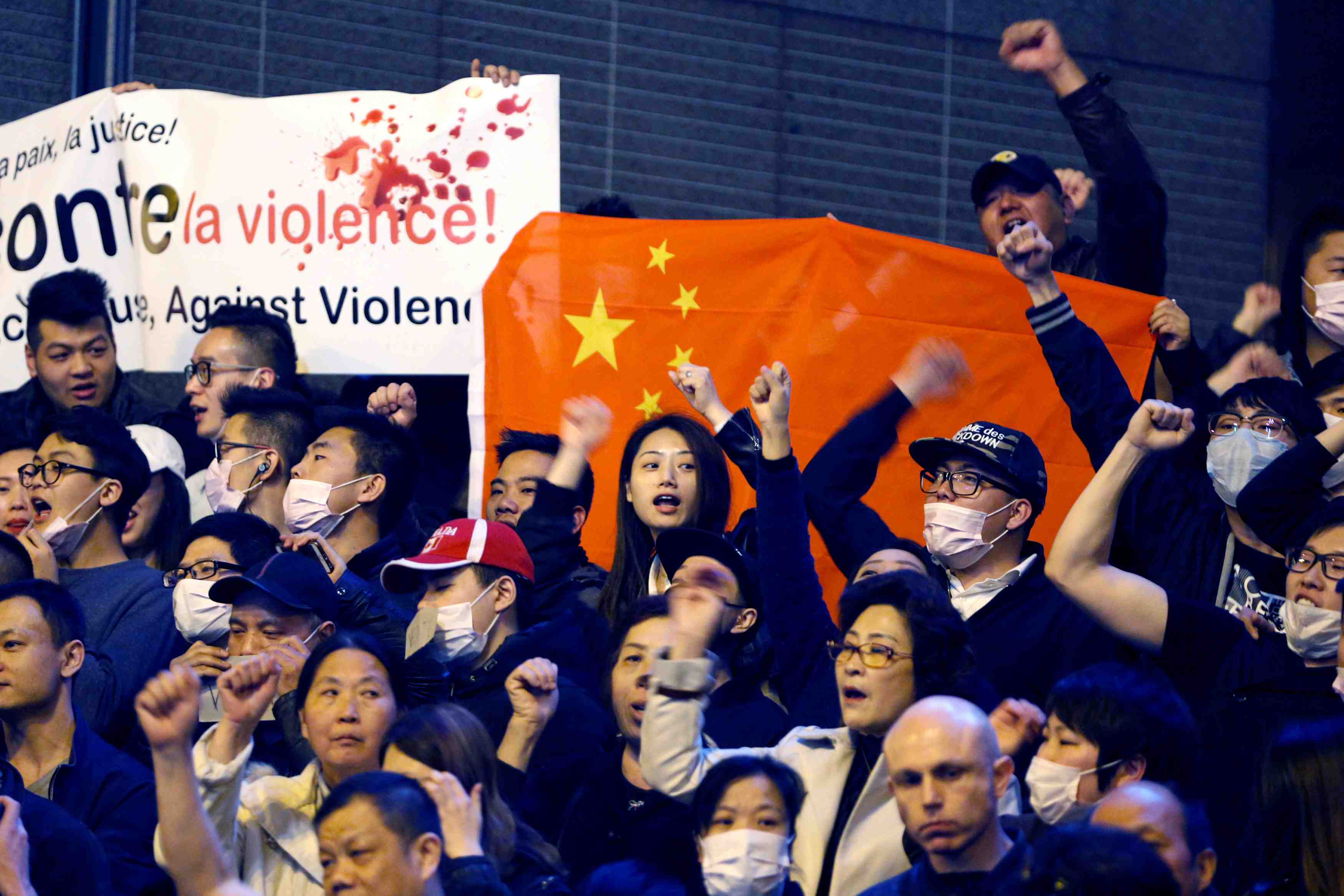 Le prefet de police de paris recoit la communaute chinoise