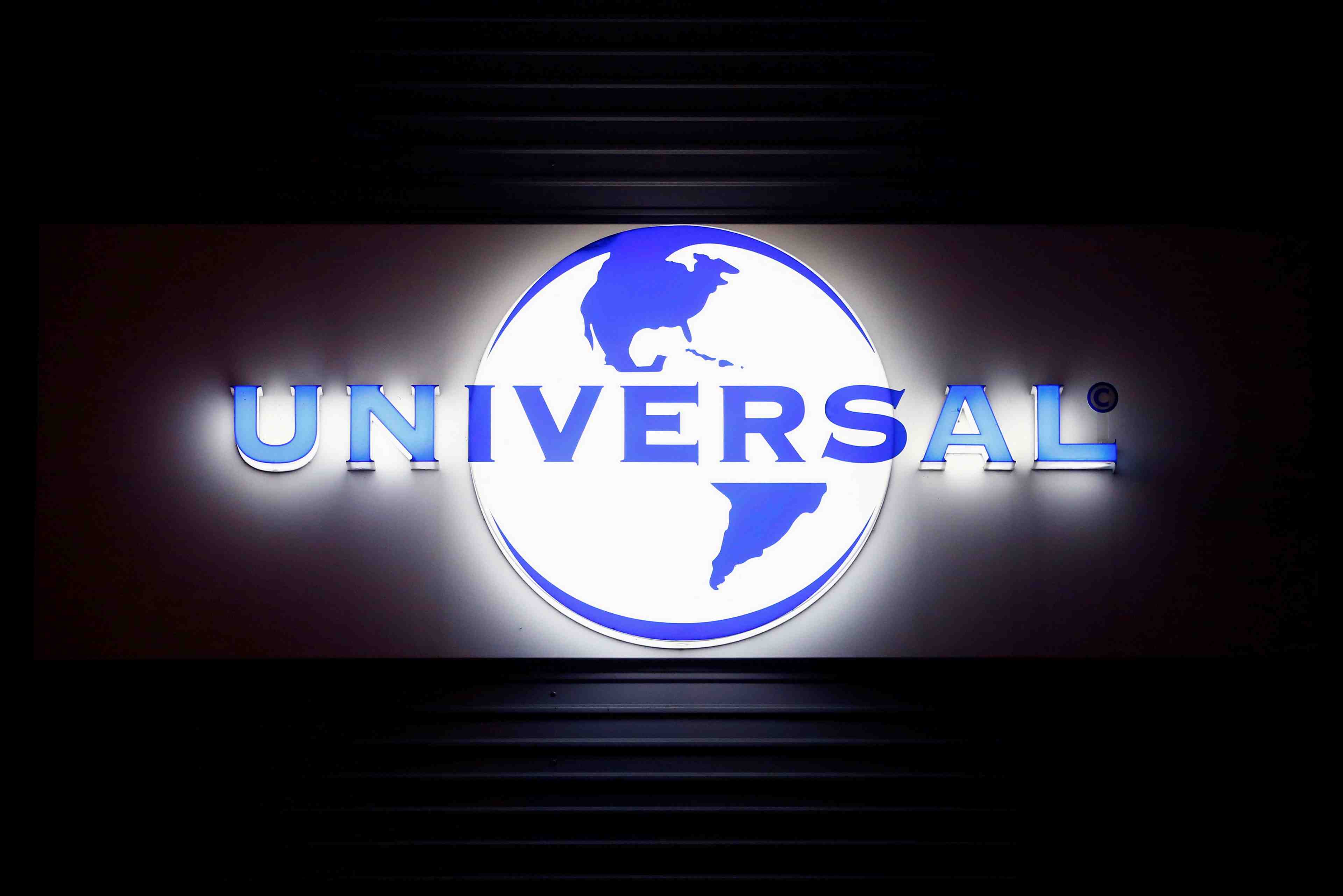 Le prix de l'ipo d'umg fixe a 18,50 euros l'action