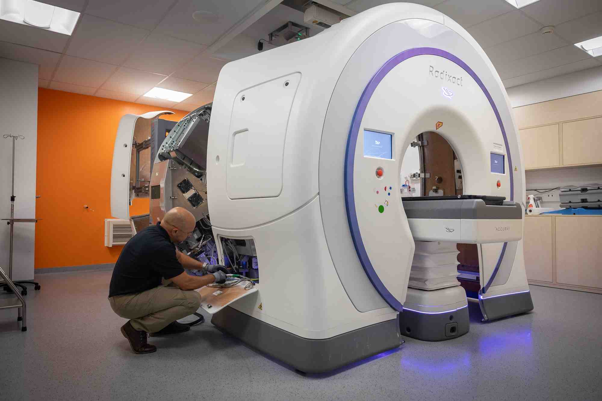 Airbus va mettre à profit son expertise en matière d'intelligence artificielle sur des systèmes critiques pour aider l'Oncopole à mieux prédire les pannes sur les équipements de radiothérapie