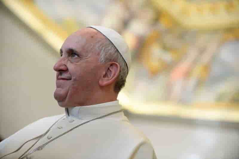 Le pape François victime d'une "légère indisposition"