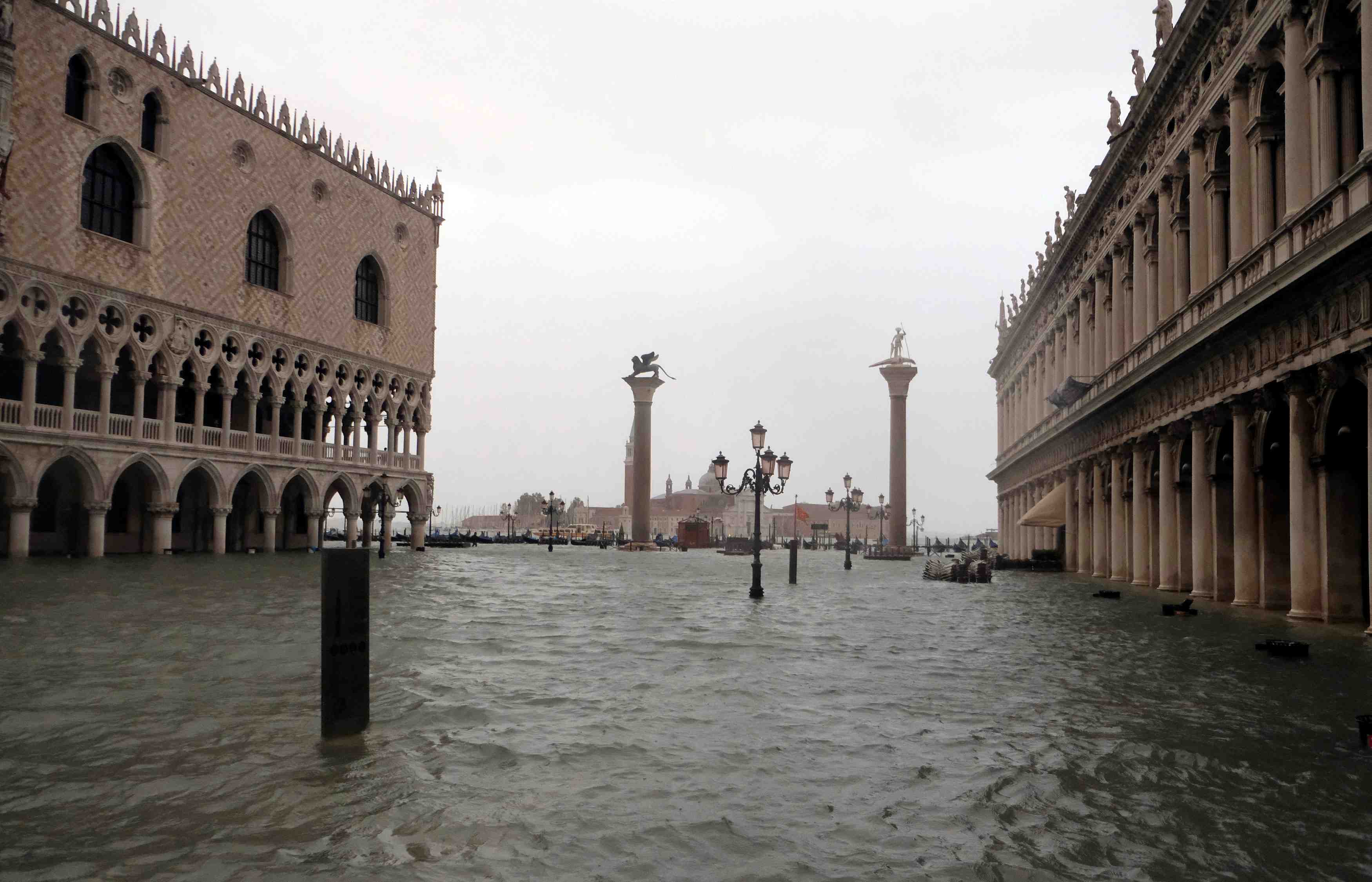 La tempete a fait neuf morts en italie