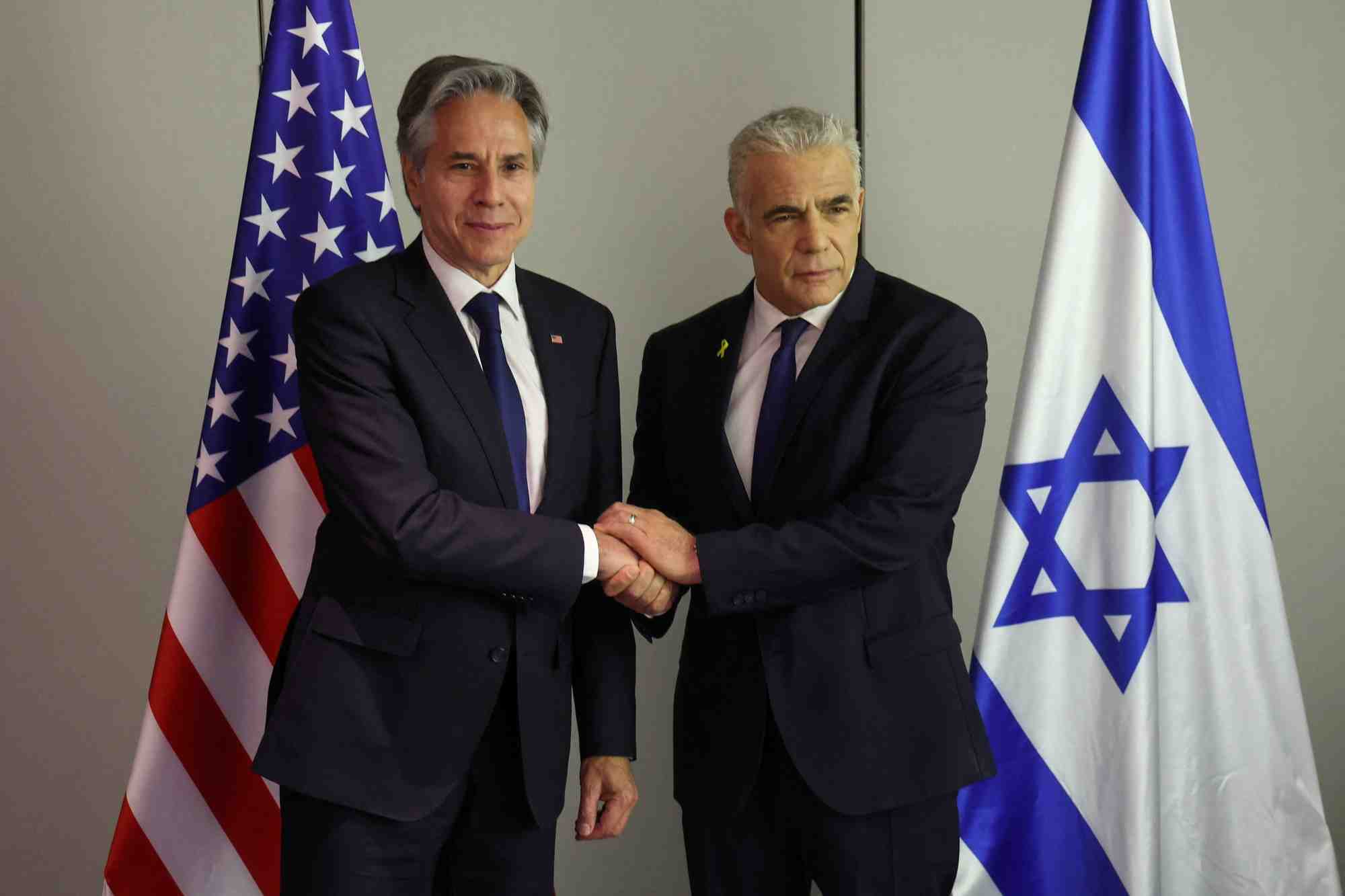 Le secretaire d'etat americain blinken rencontre le chef de l'opposition israelienne yair lapid