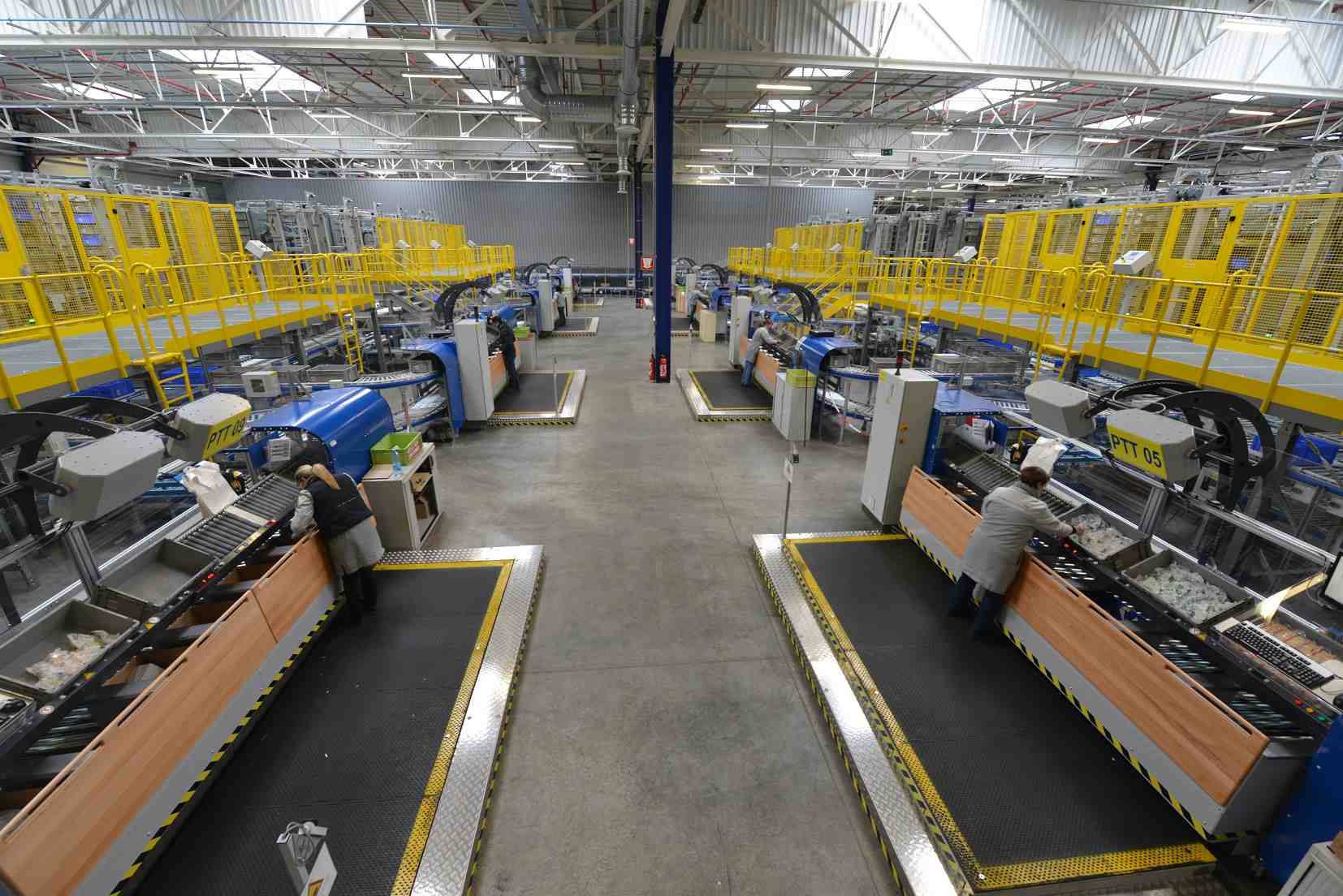 picking Vesoul PSA usine