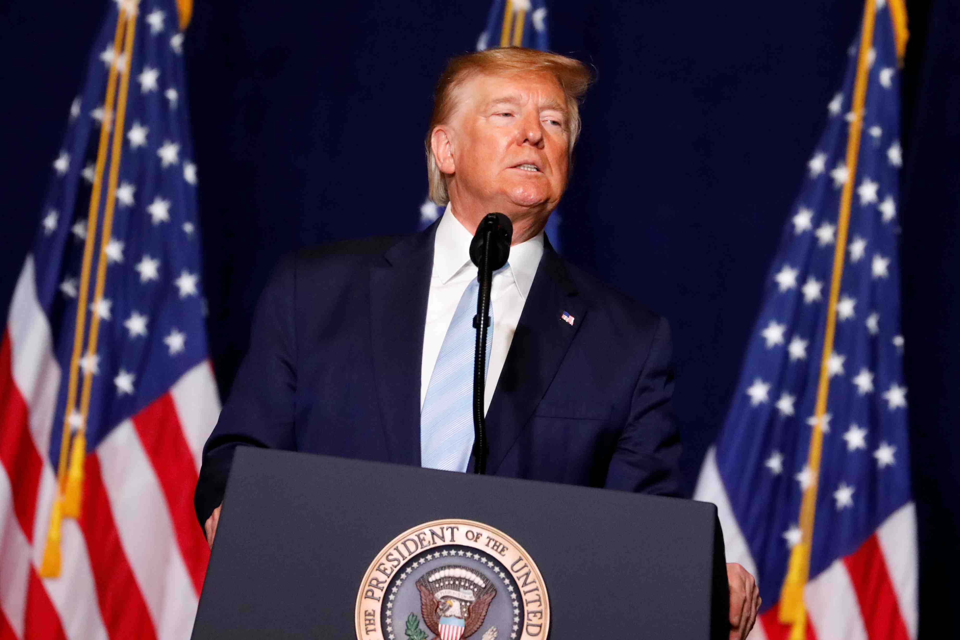 "l'iran n'aura jamais d'arme nucleaire", previent trump