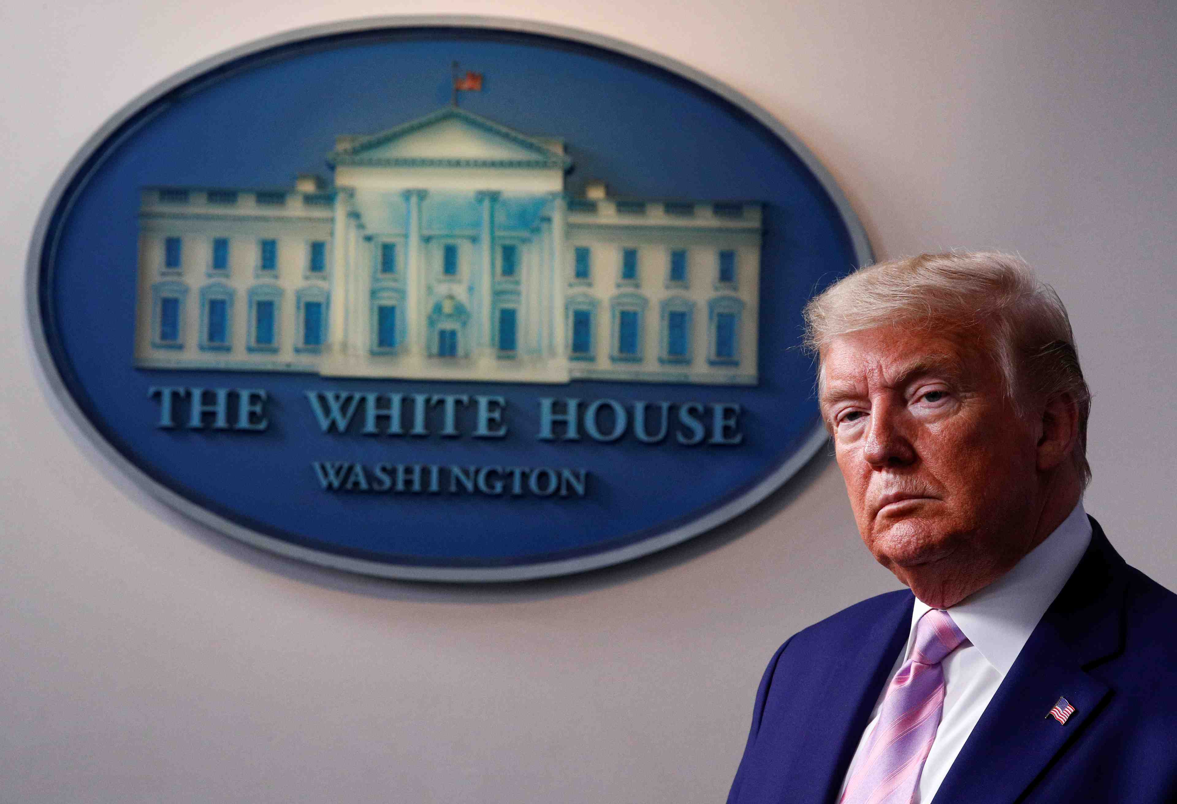 Trump previent l'iran contre toute attaque contre les usa en irak