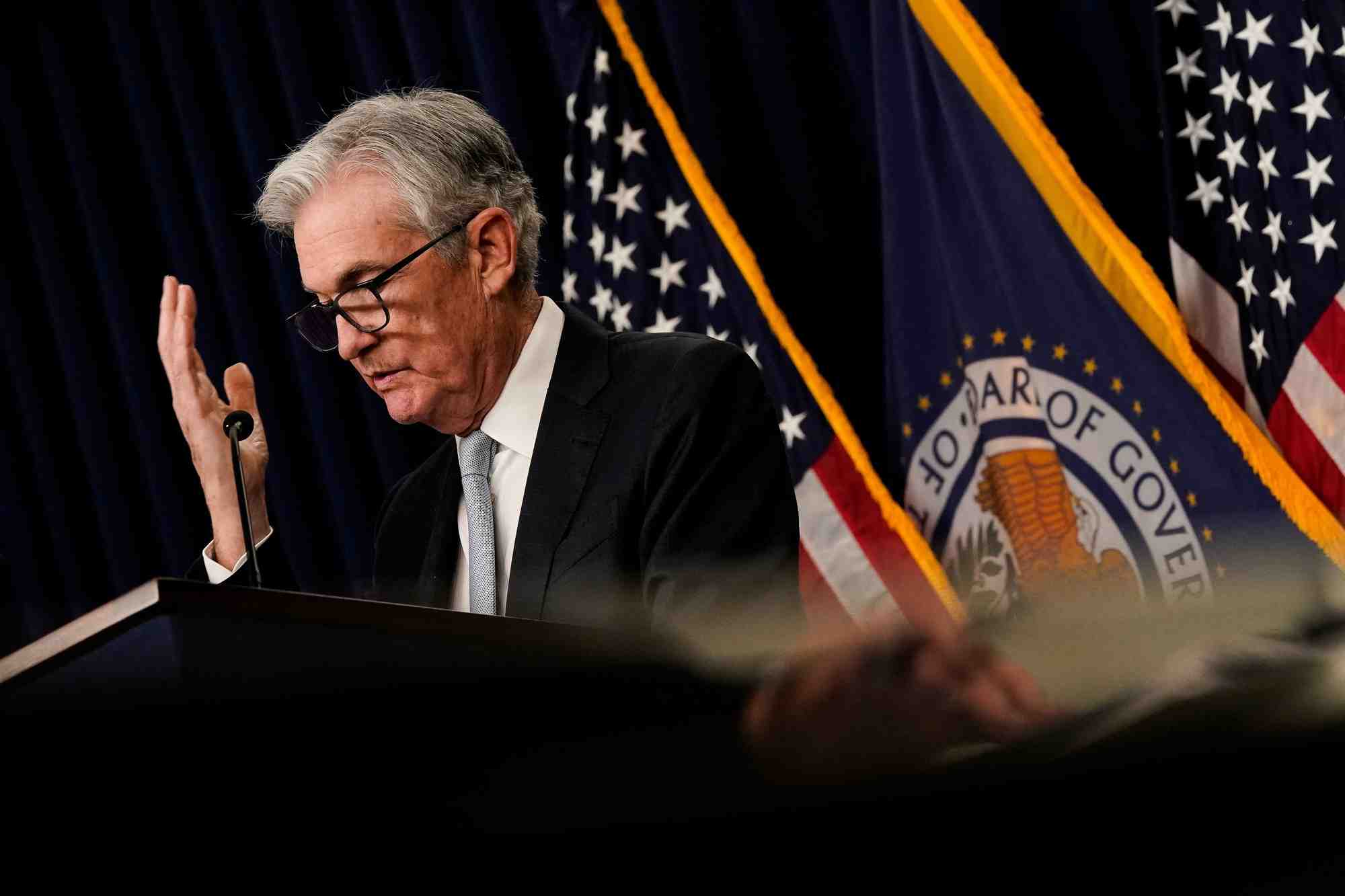 Le president de la reserve federale, jerome powell, prend la parole lors d'une conference de presse a washington, etats-unis