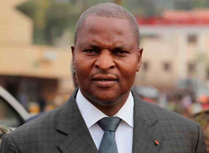 Faustin archange touadera en tete de la presidentielle en centrafrique