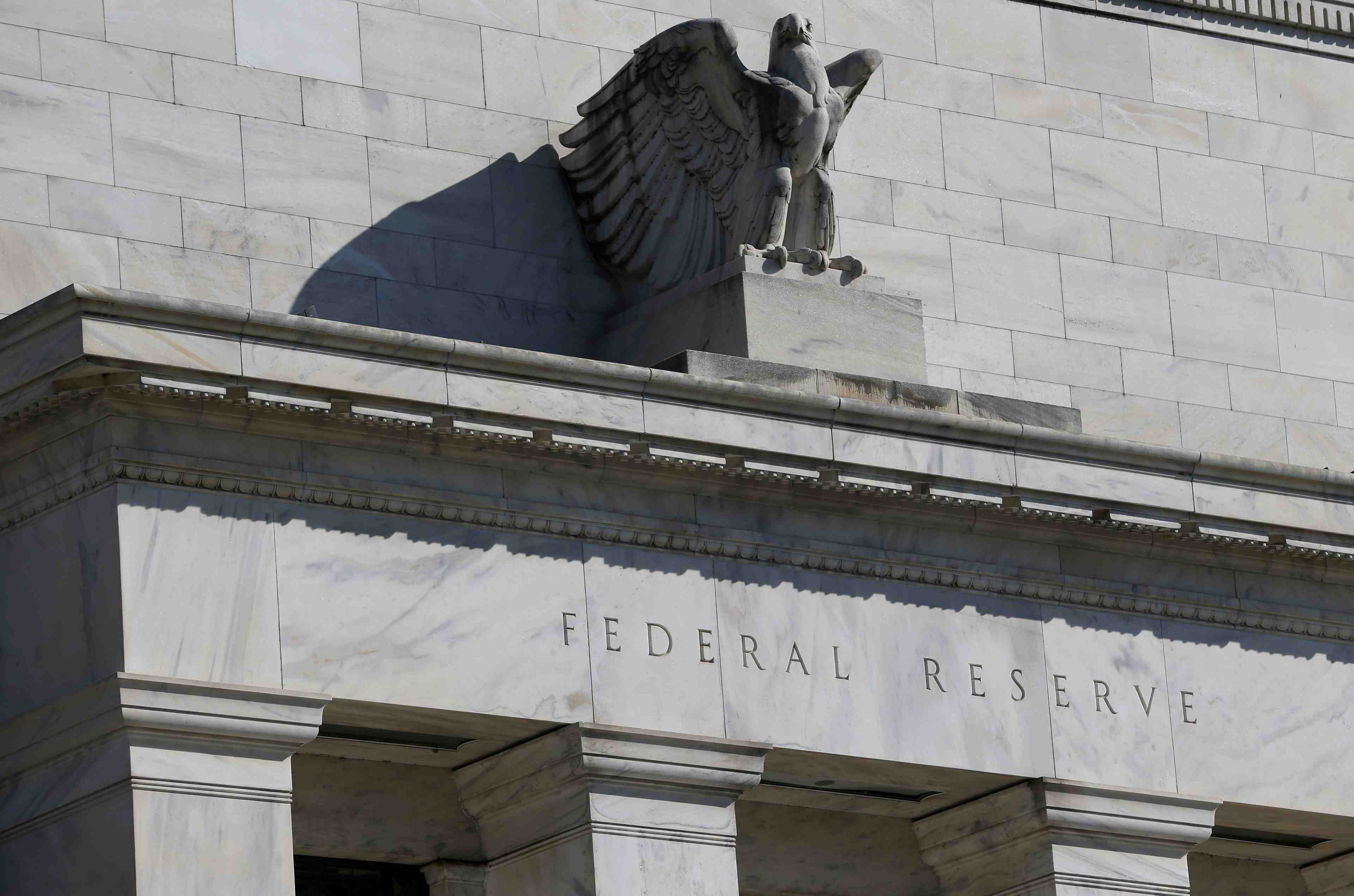 Trump annonce ses candidats pour les deux postes vacants a la fed