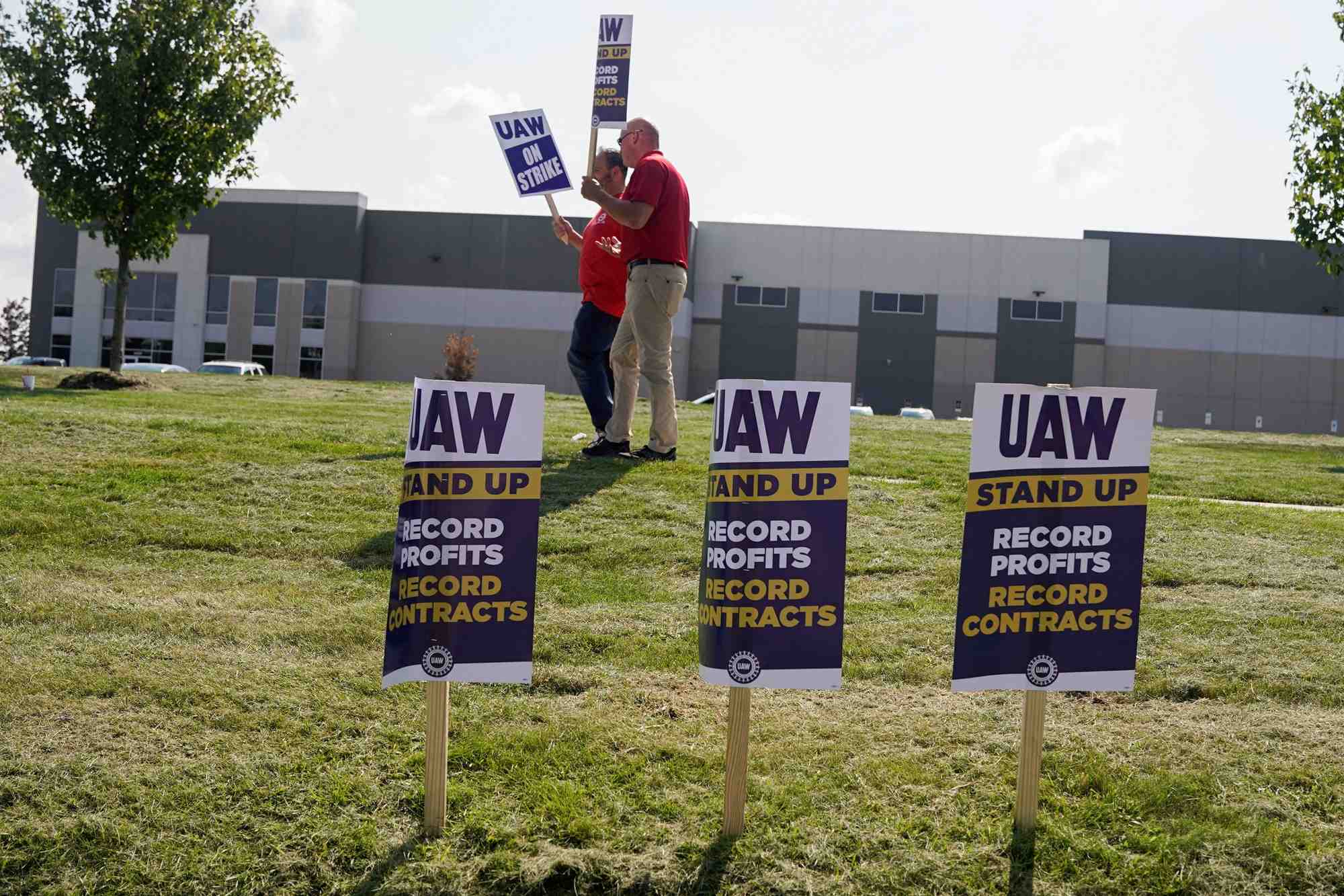 L'UAW reconnait qu'il compte bien obtenir des garanties sur l'emploi dans le cadre de la transition vers l'électrique.