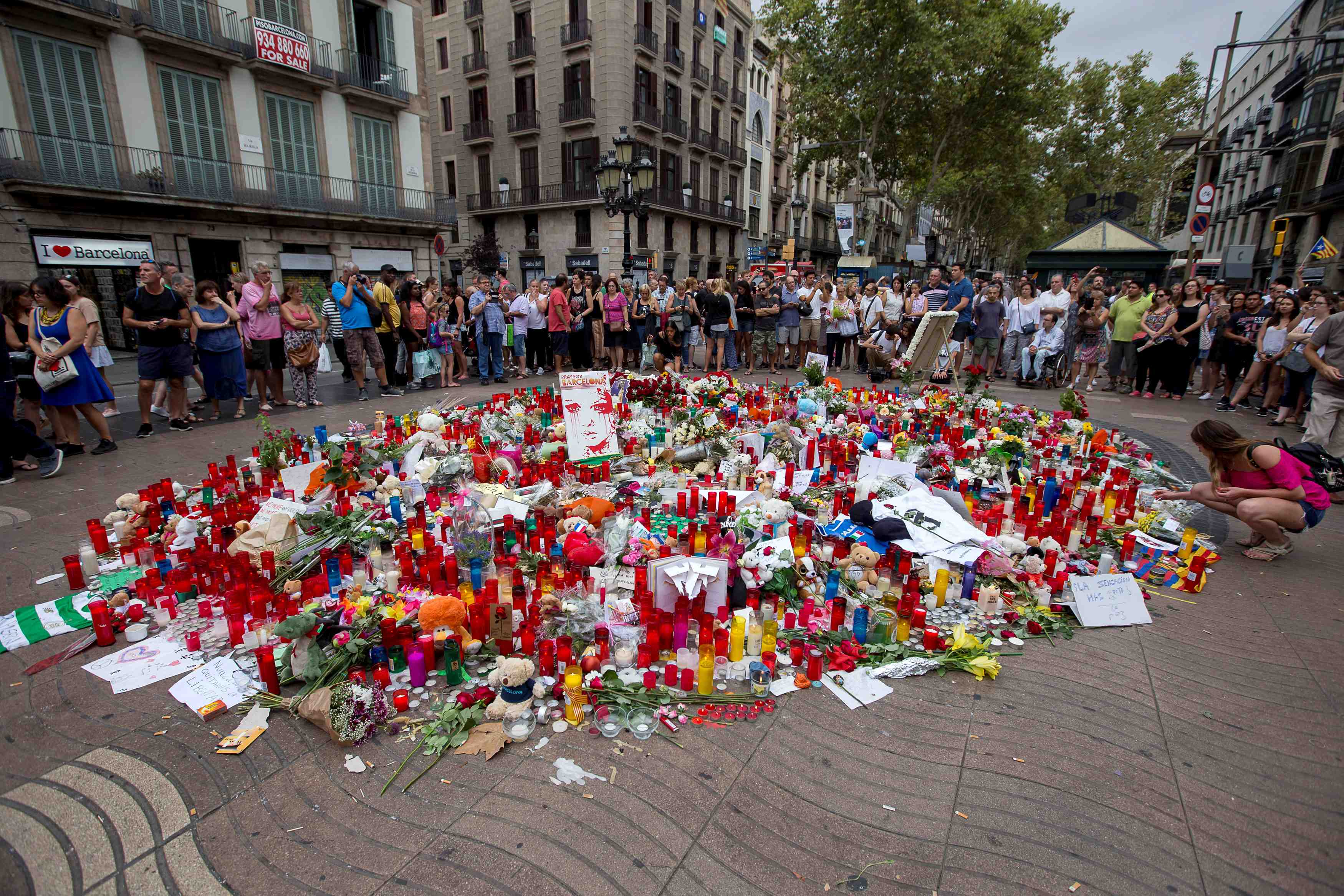Attentats en espagne: bilan revise a 30 francais blesses